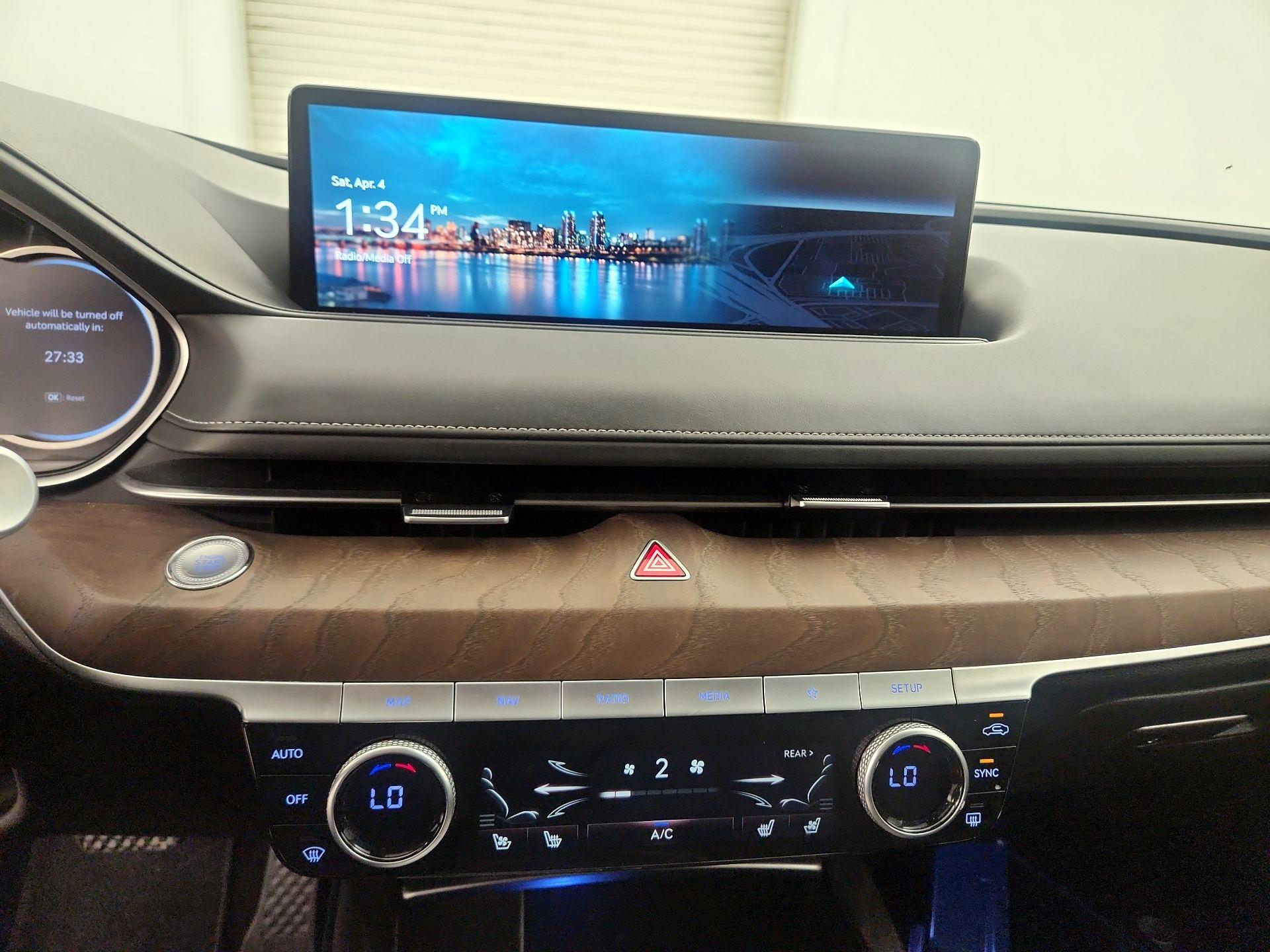 Thumbnail: 2021 Genesis G80 - 14