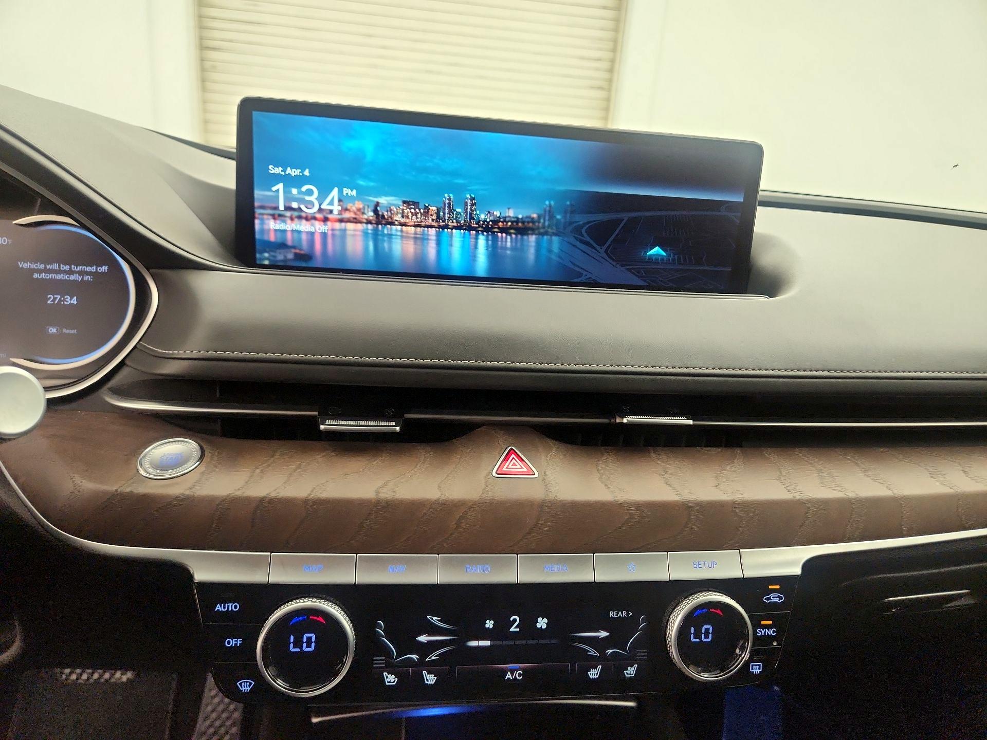 Thumbnail: 2021 Genesis G80 - 15