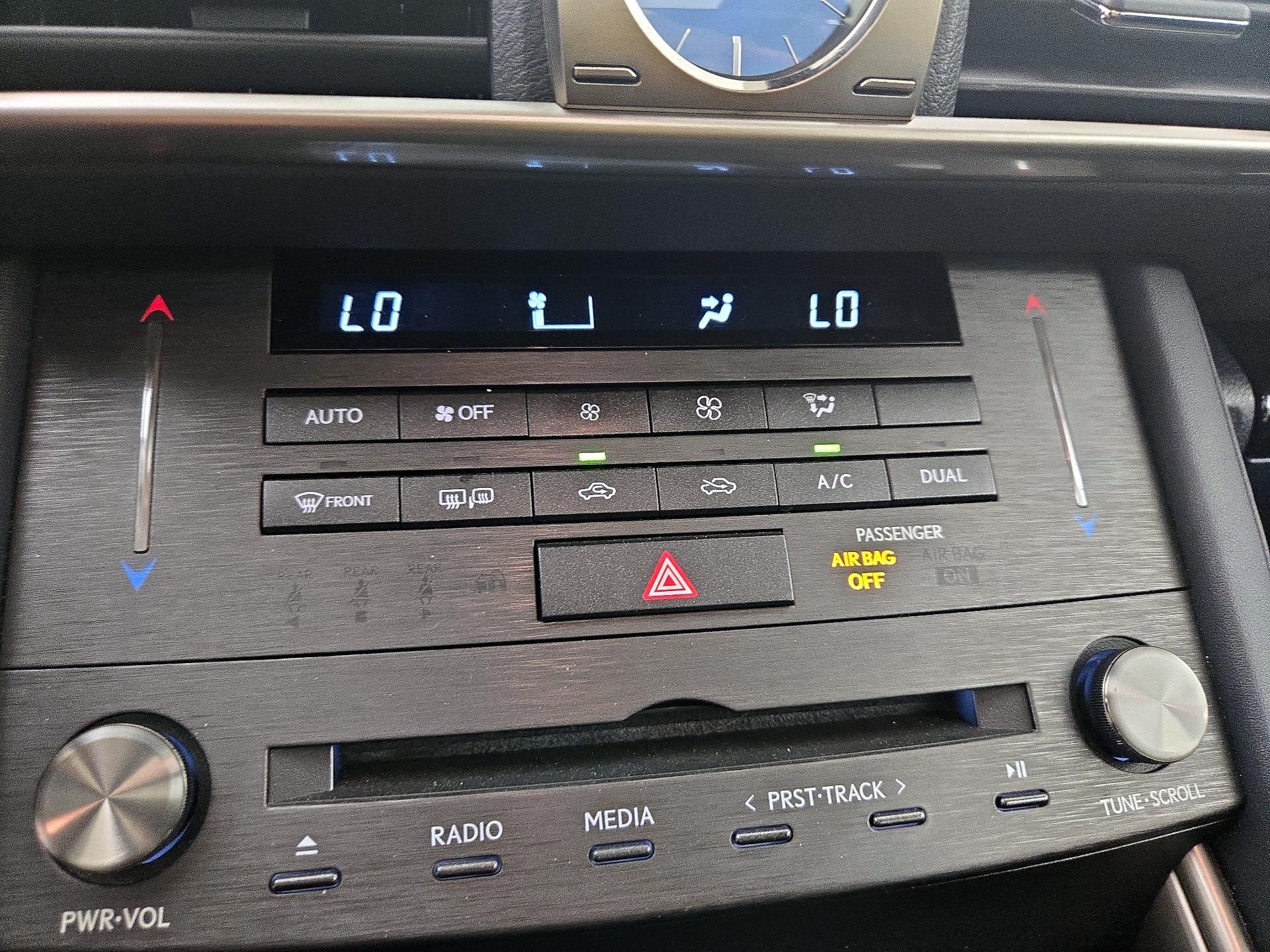 Thumbnail: 2020 Lexus IS - 16