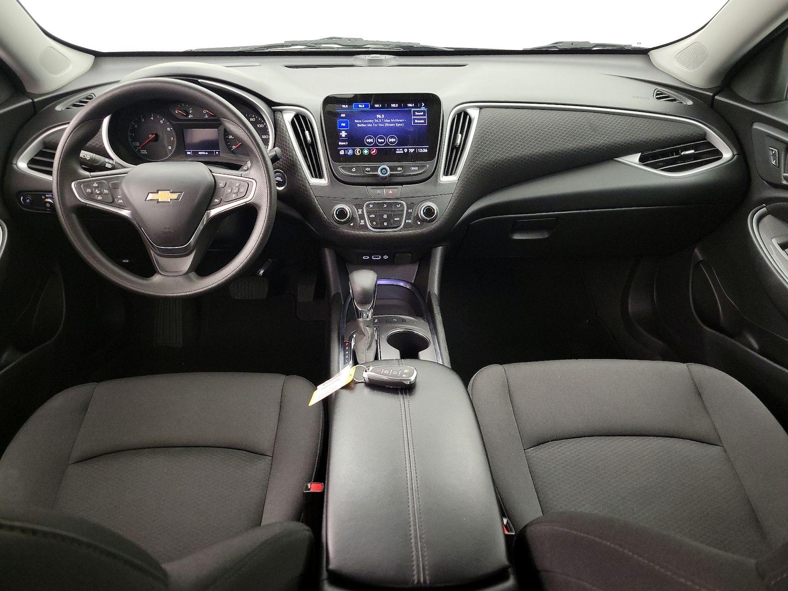 2024 Chevrolet Malibu 1LT - Photo 10