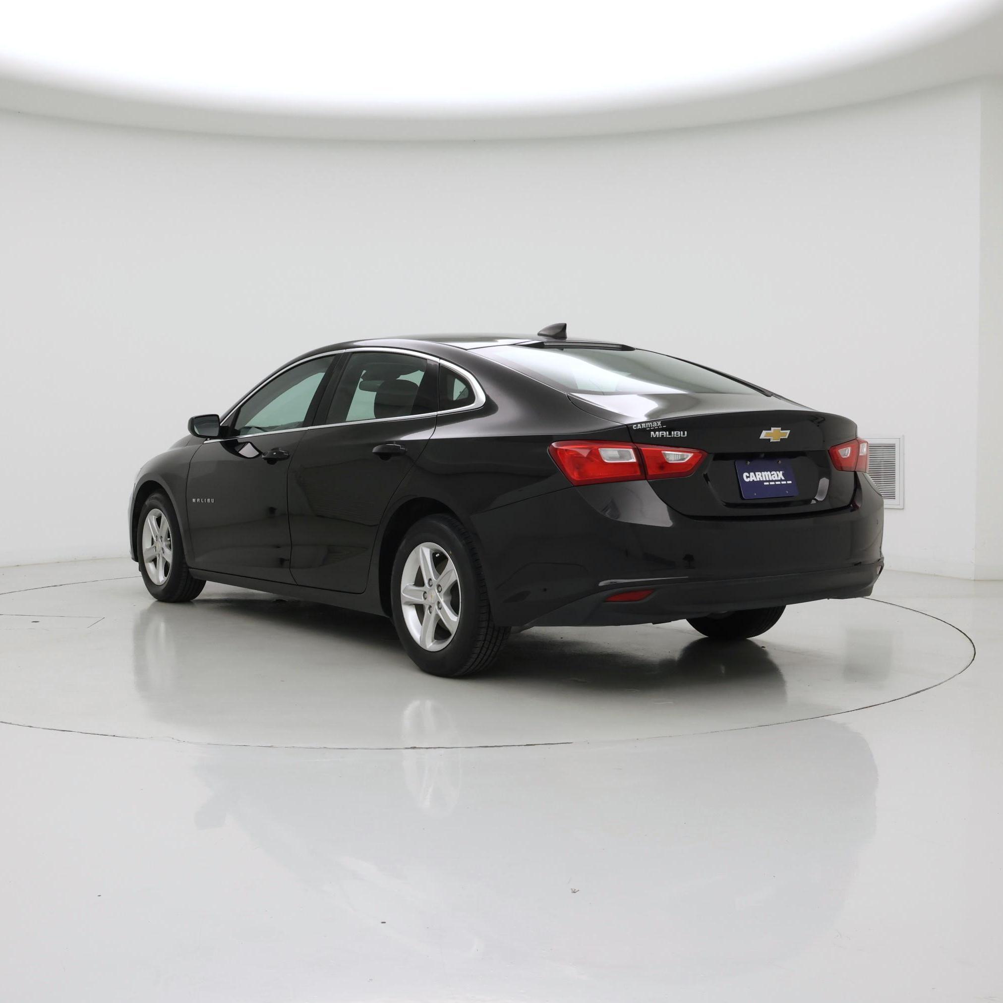 Thumbnail: 2024 Chevrolet Malibu - 2