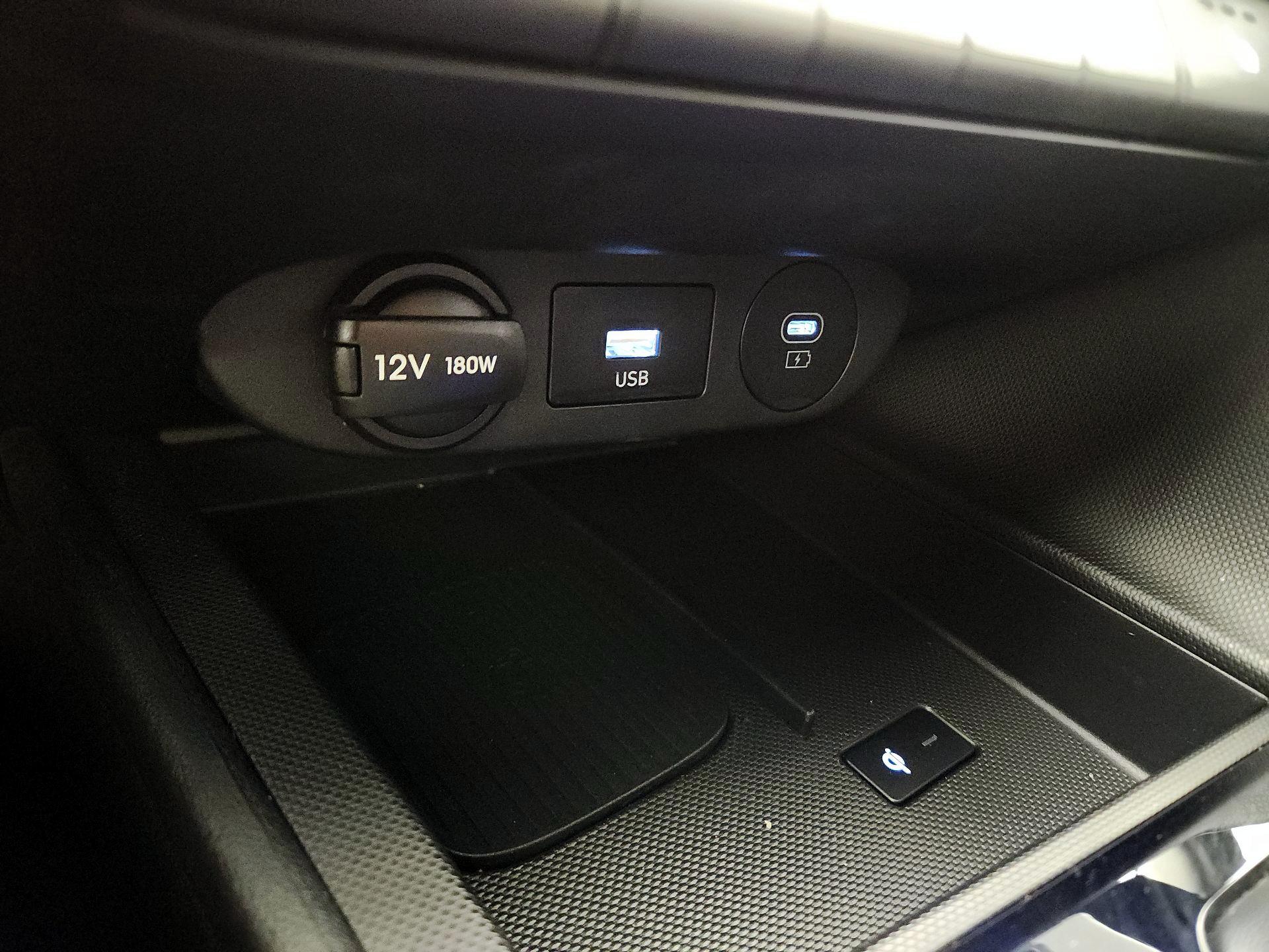 Thumbnail: 2024 Hyundai Elantra - 19