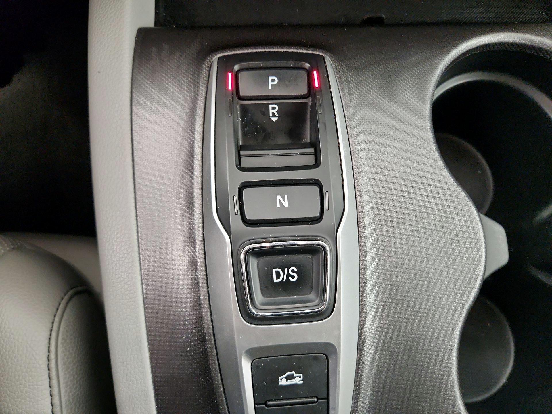 Thumbnail: 2023 Honda Ridgeline - 17