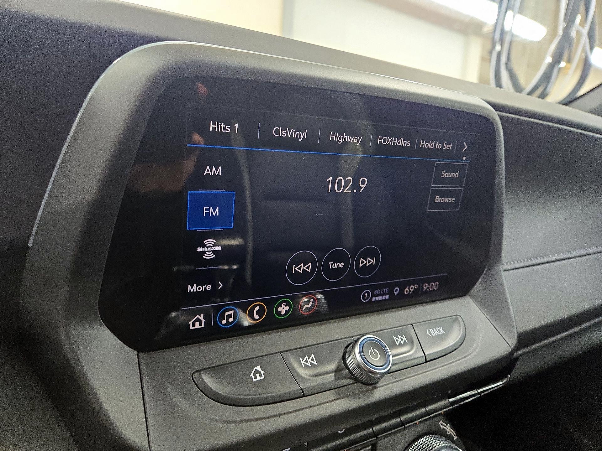 Thumbnail: 2023 Chevrolet Camaro - 14