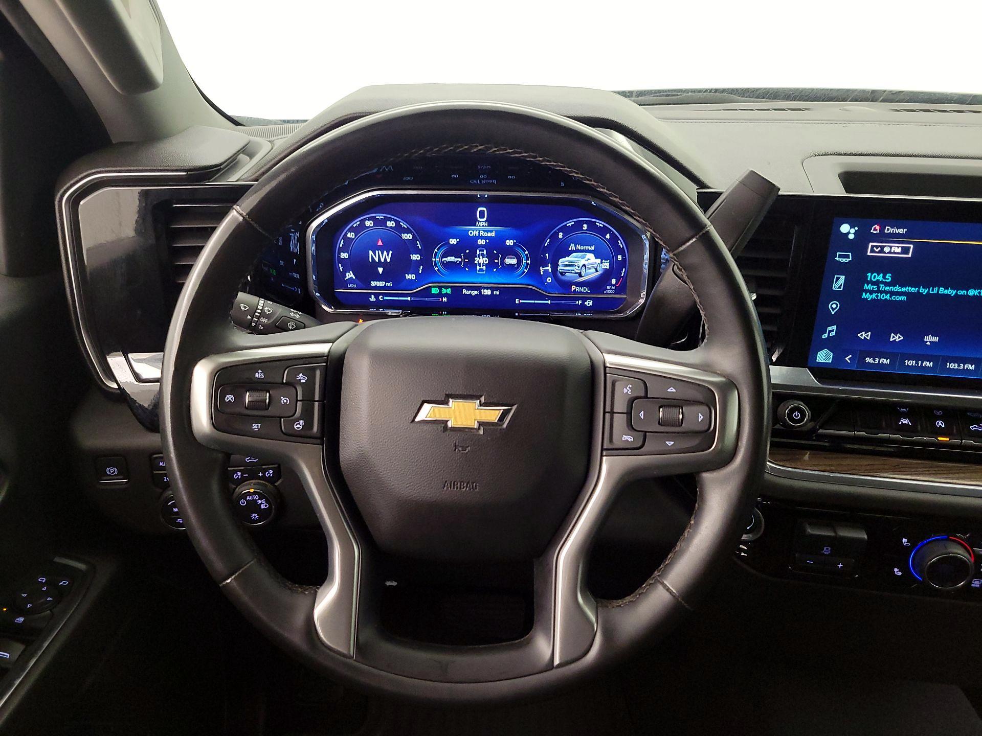 Thumbnail: 2023 Chevrolet Silverado 1500 - 10