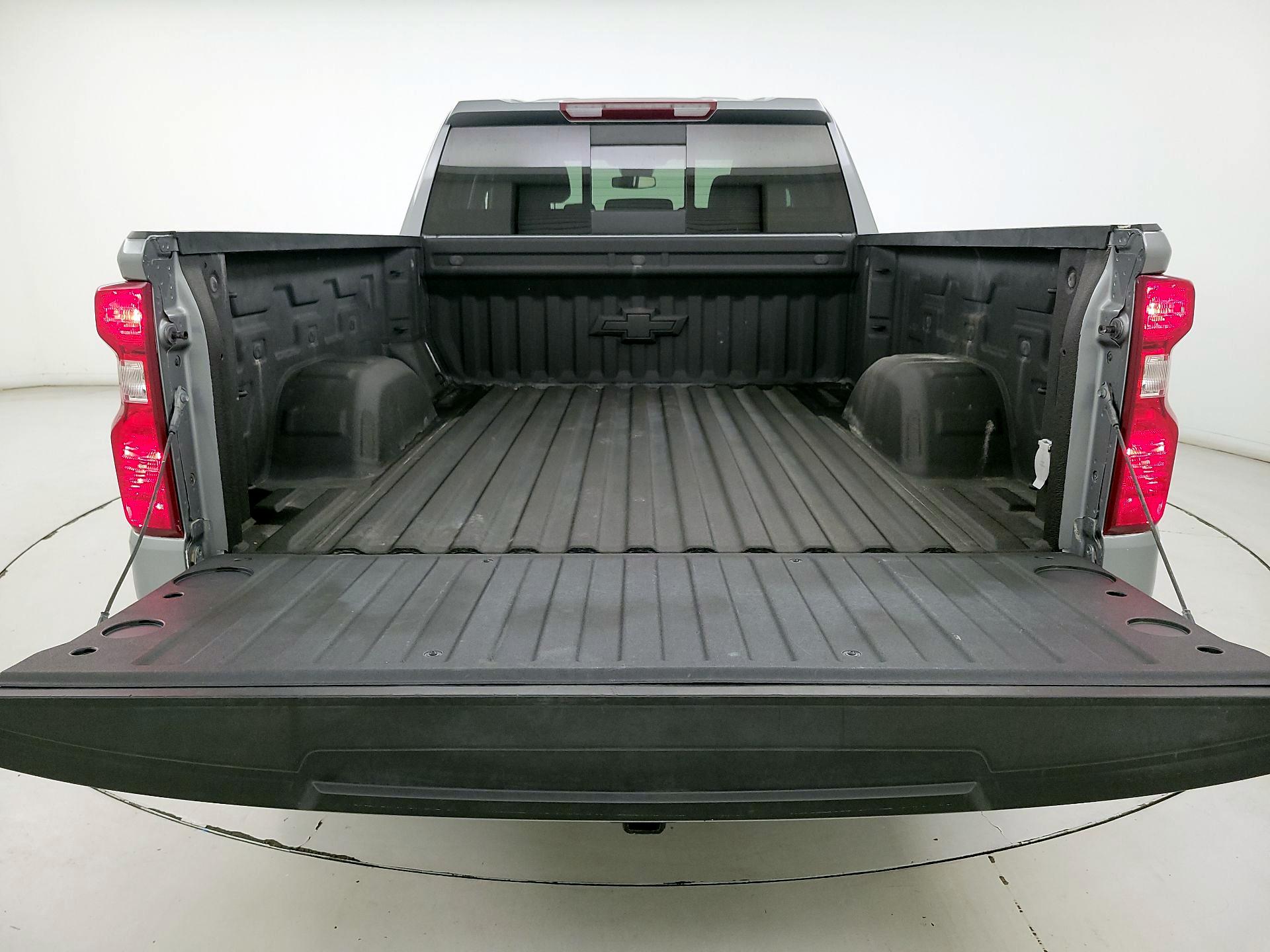 Thumbnail: 2023 Chevrolet Silverado 1500 - 20