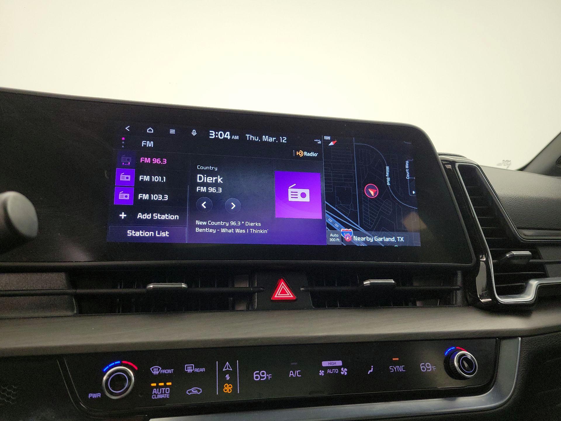 Thumbnail: 2023 Kia Sportage - 16