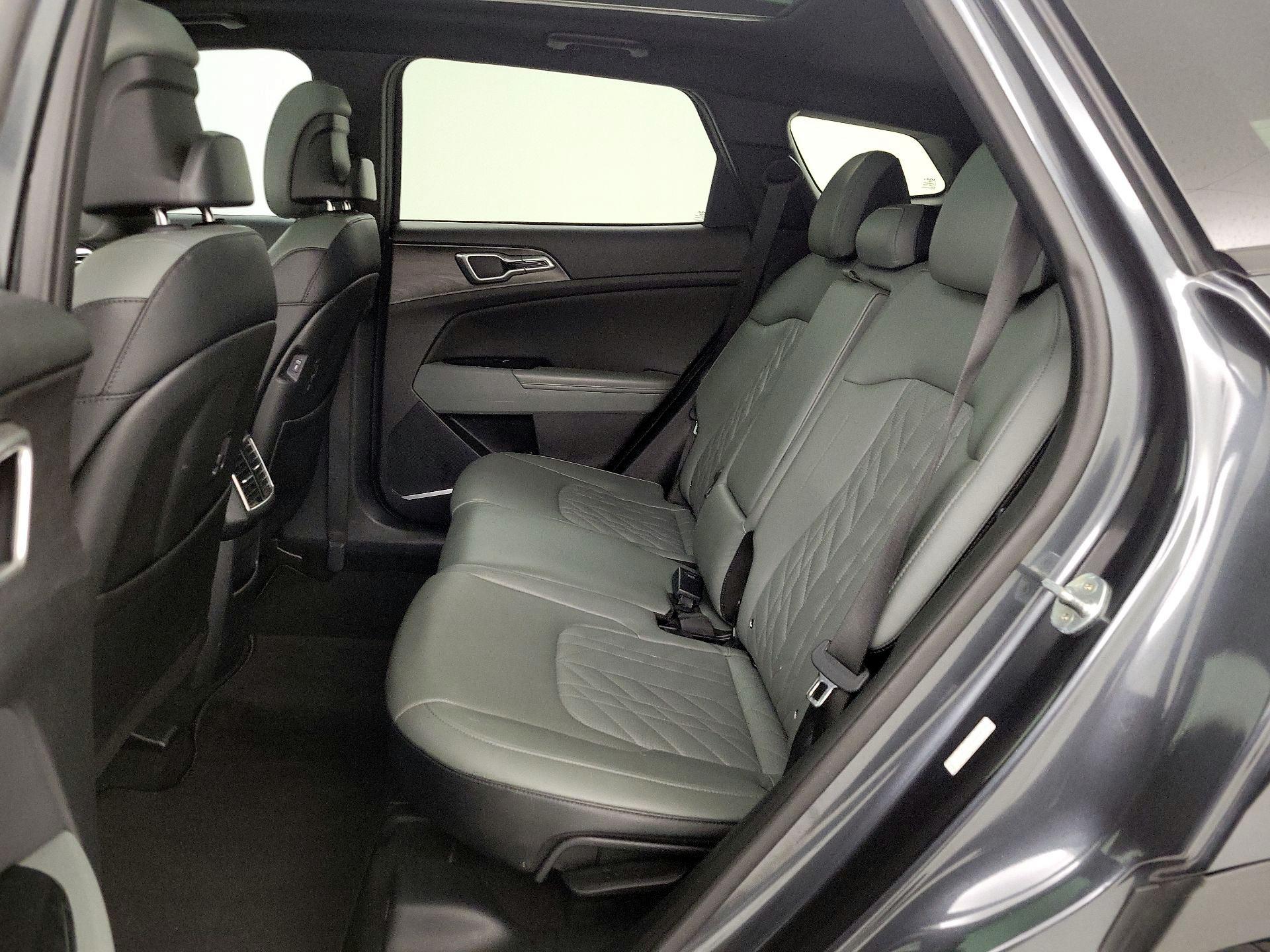 Thumbnail: 2023 Kia Sportage - 20