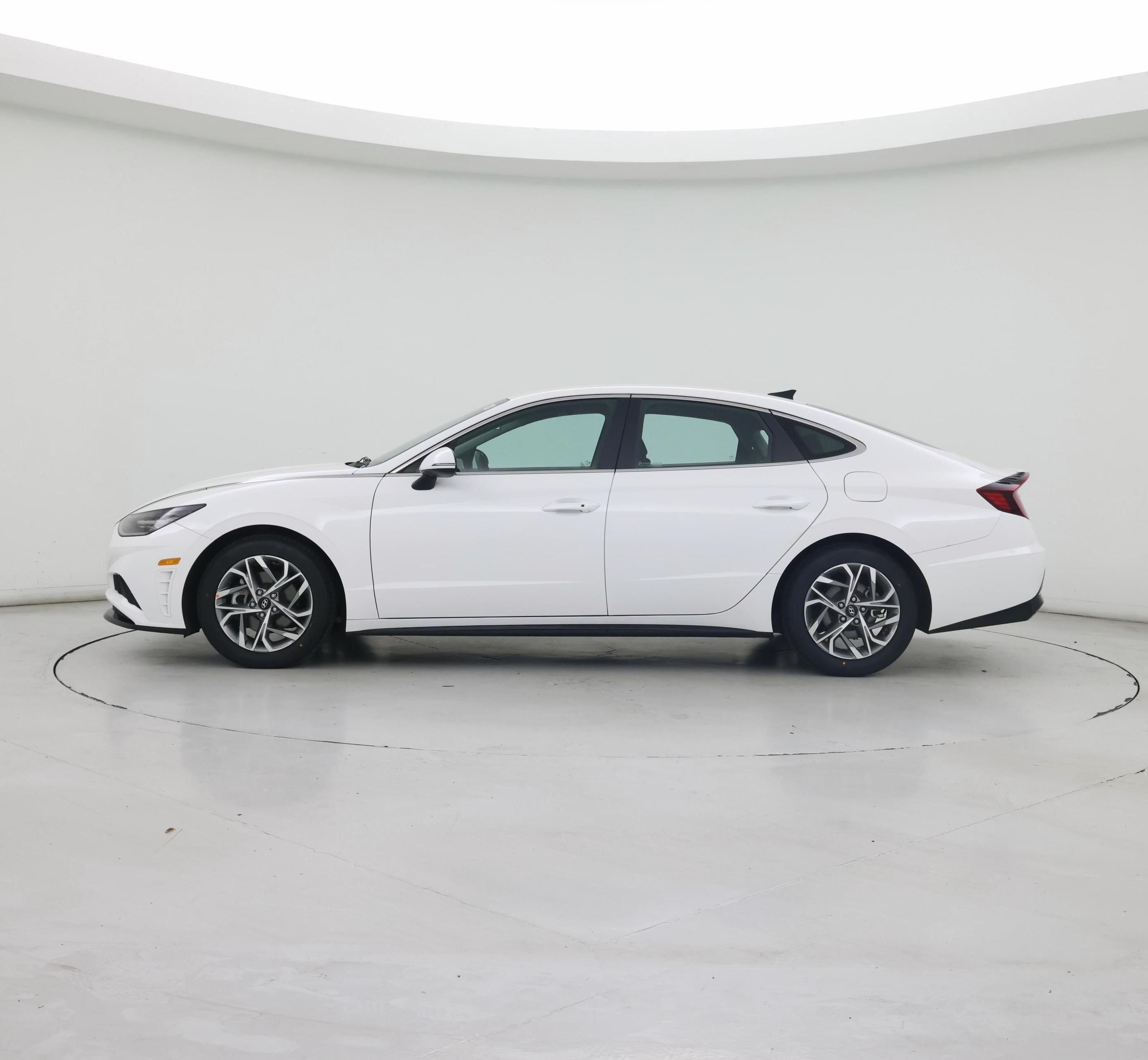 Thumbnail: 2023 Hyundai Sonata - 3