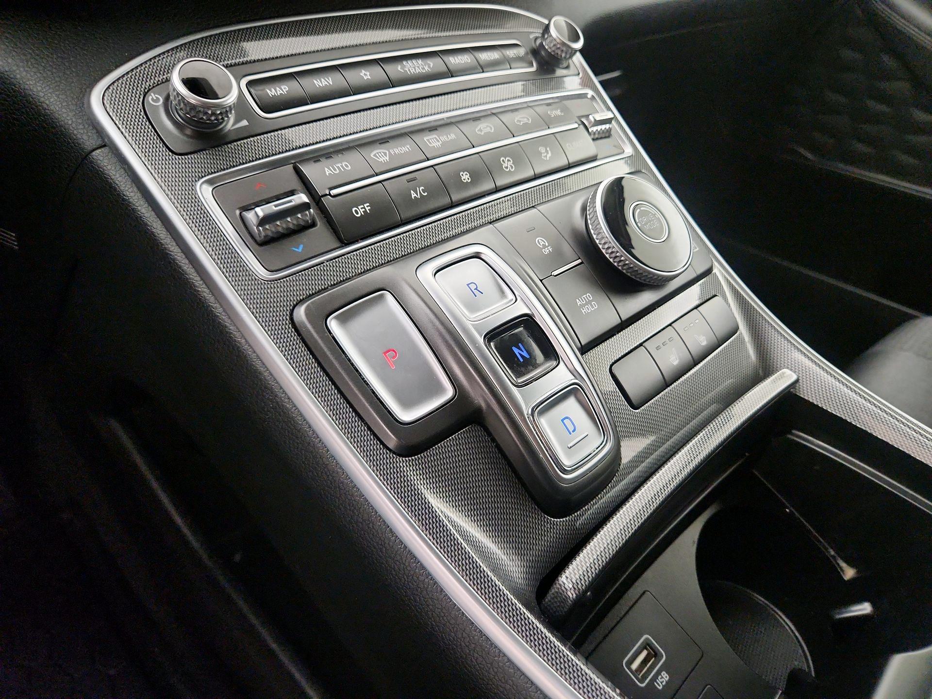 Thumbnail: 2023 Hyundai Santa Fe - 15