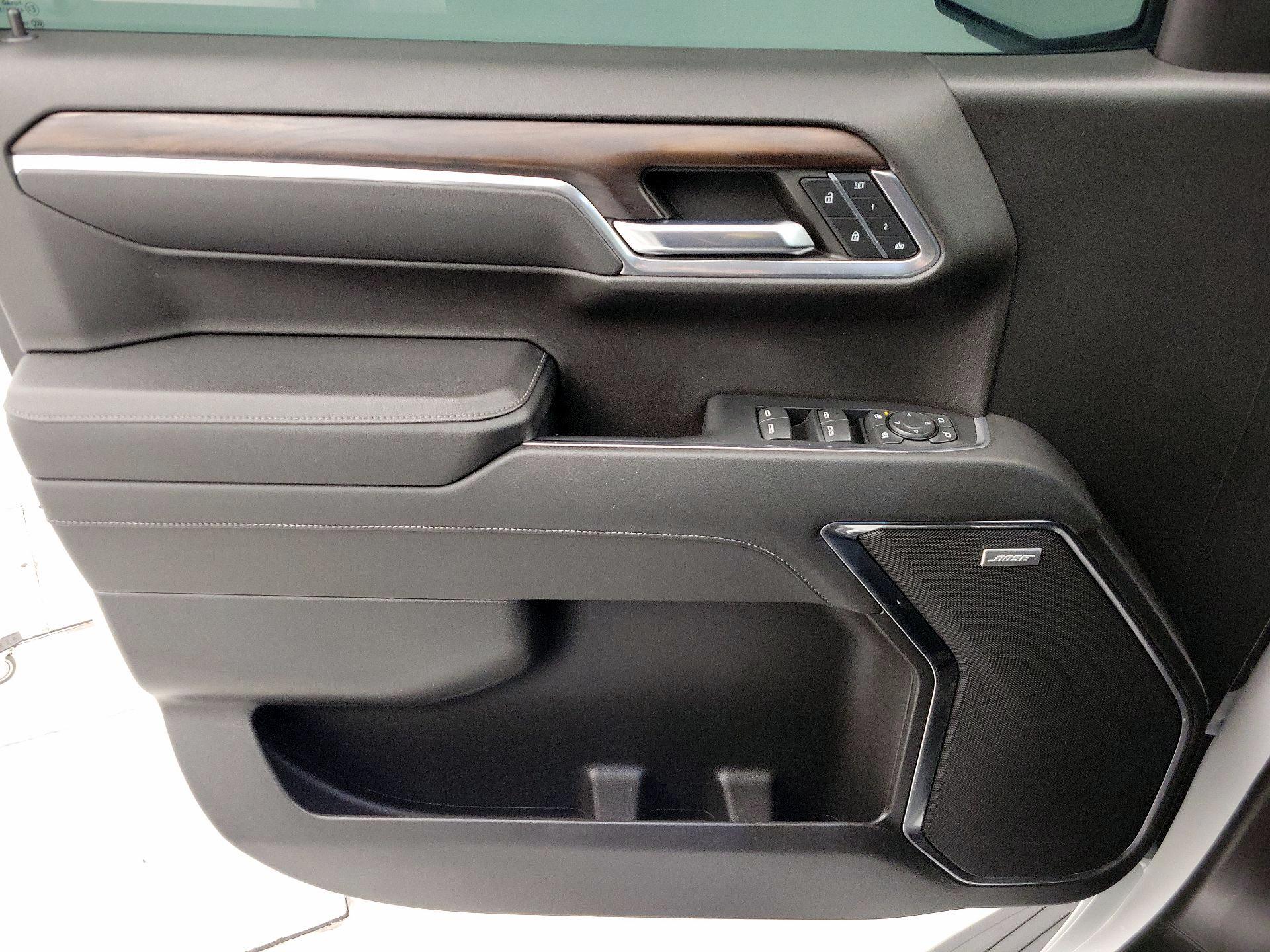 Thumbnail: 2023 GMC Sierra 1500 - 12