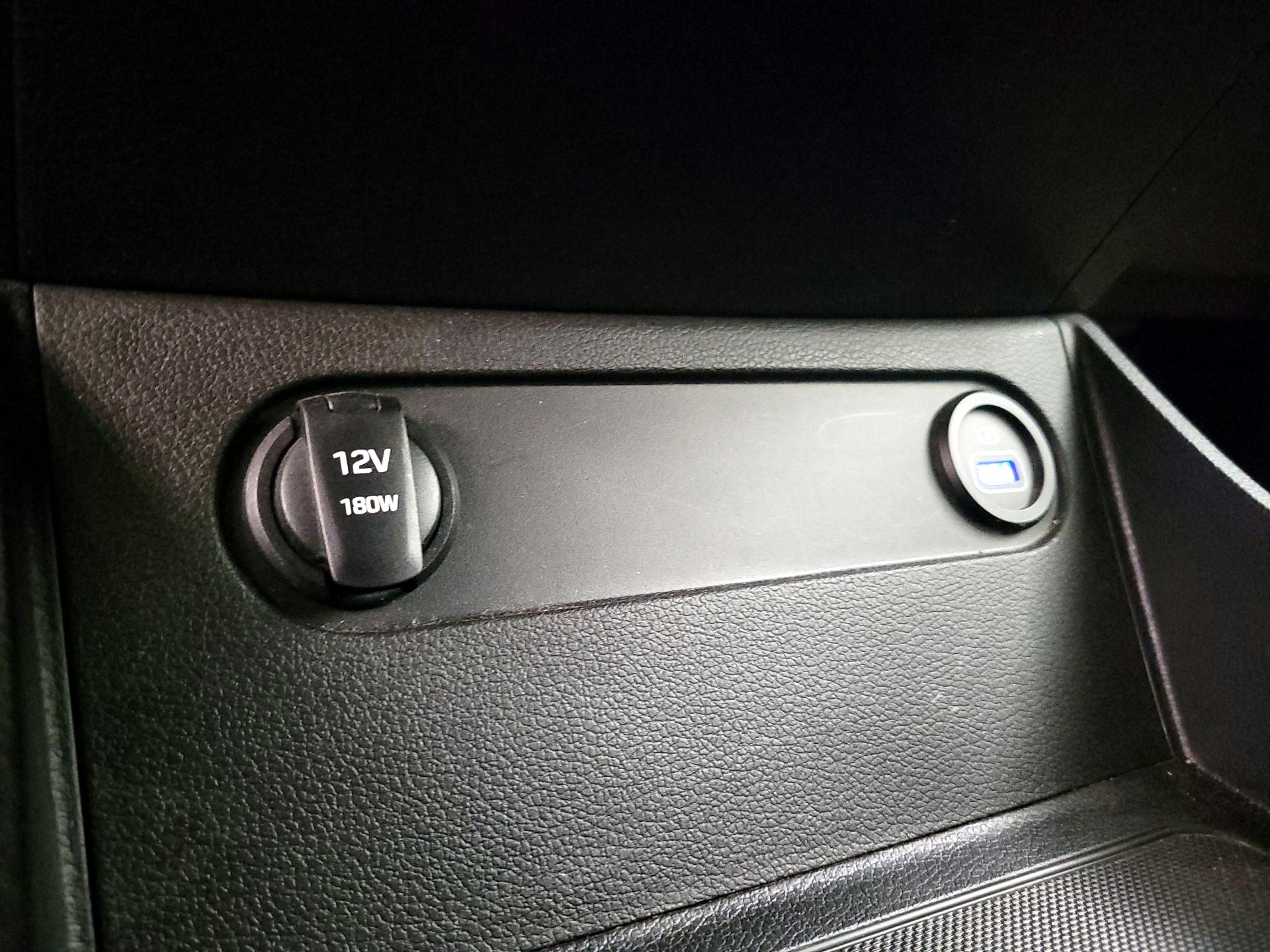 Thumbnail: 2023 Hyundai Santa Fe - 18