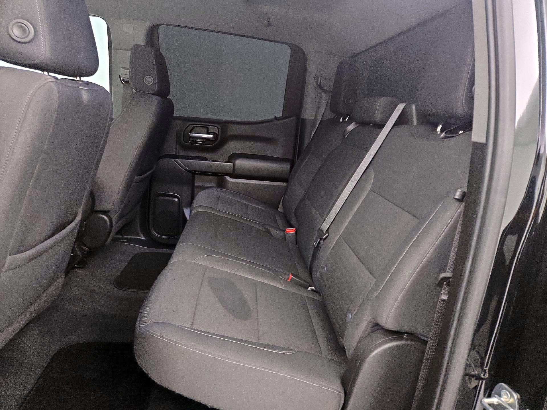 Thumbnail: 2022 Chevrolet Silverado 1500 - 19