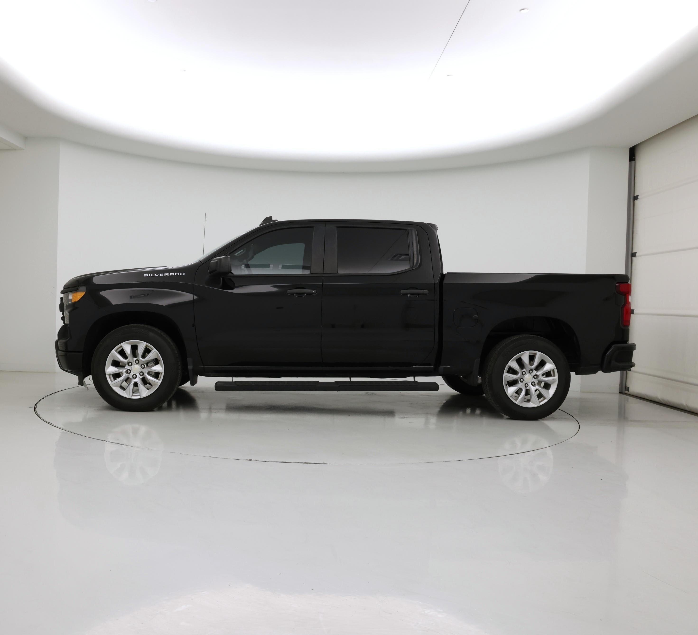 Thumbnail: 2022 Chevrolet Silverado 1500 - 3