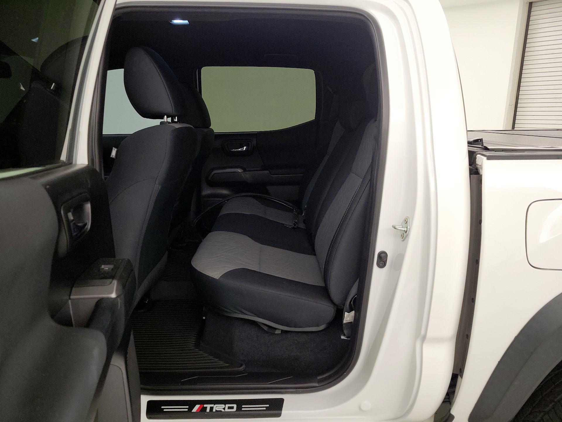 Thumbnail: 2022 Toyota Tacoma - 19