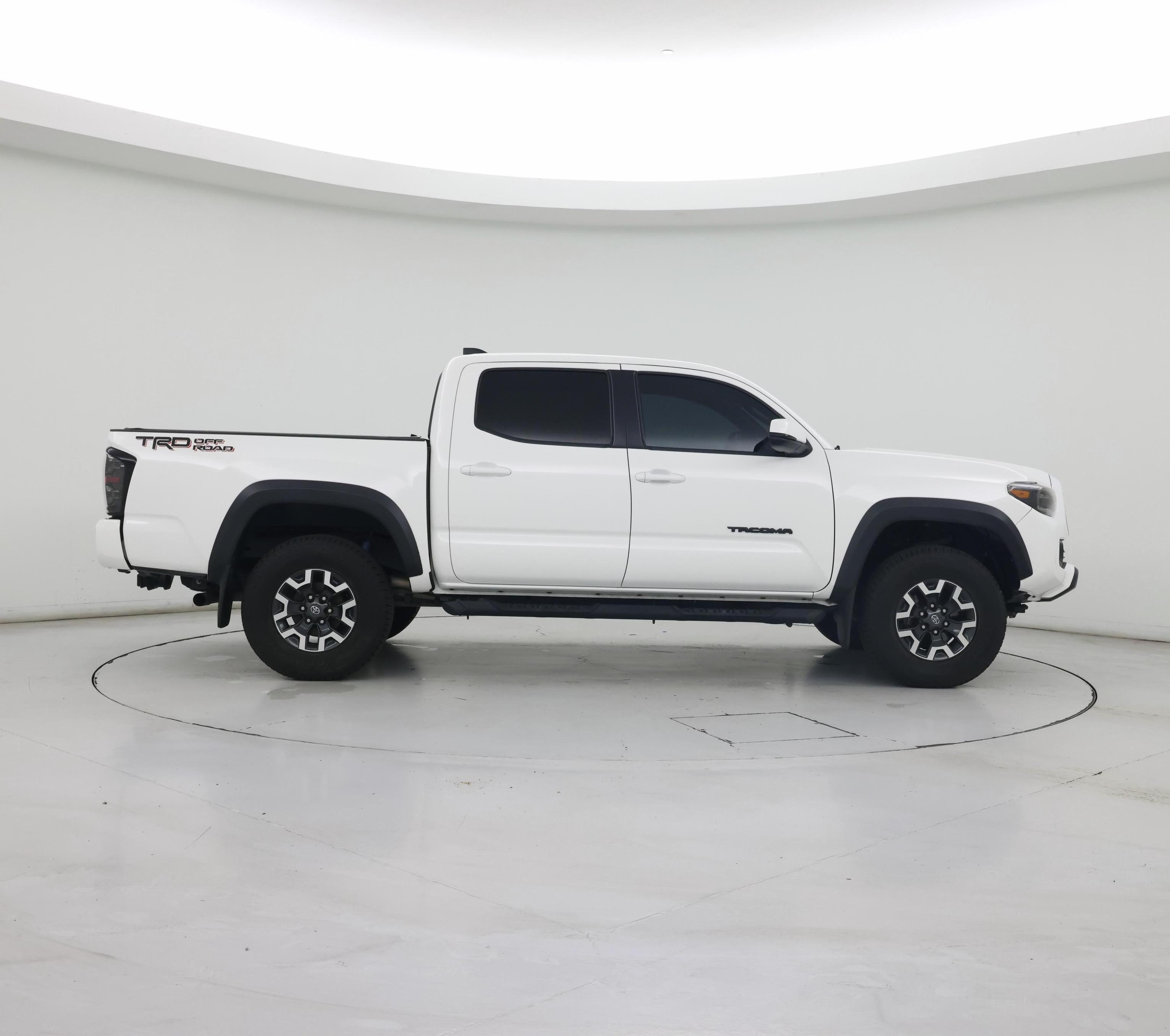 Thumbnail: 2022 Toyota Tacoma - 7