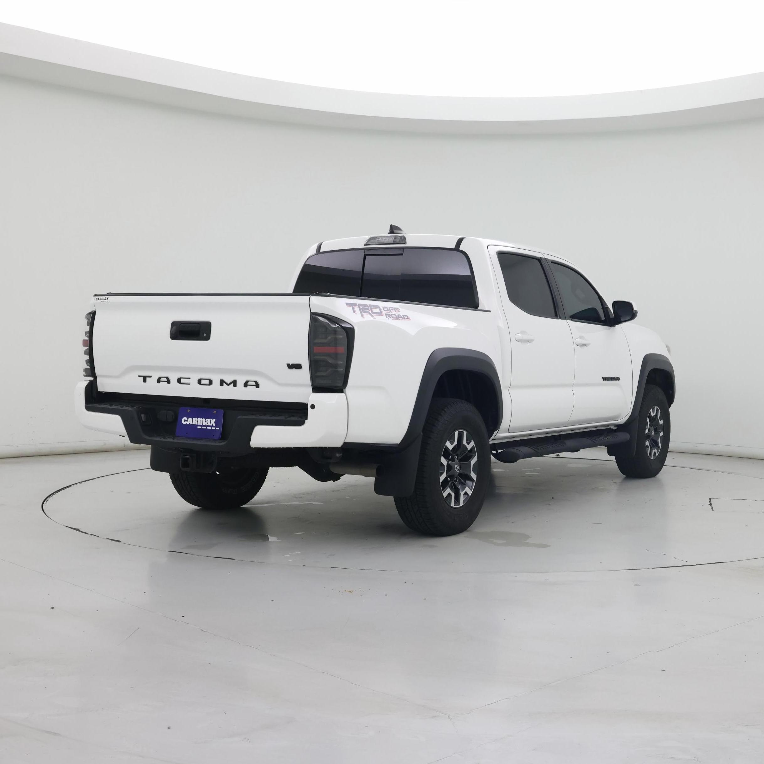 Thumbnail: 2022 Toyota Tacoma - 8