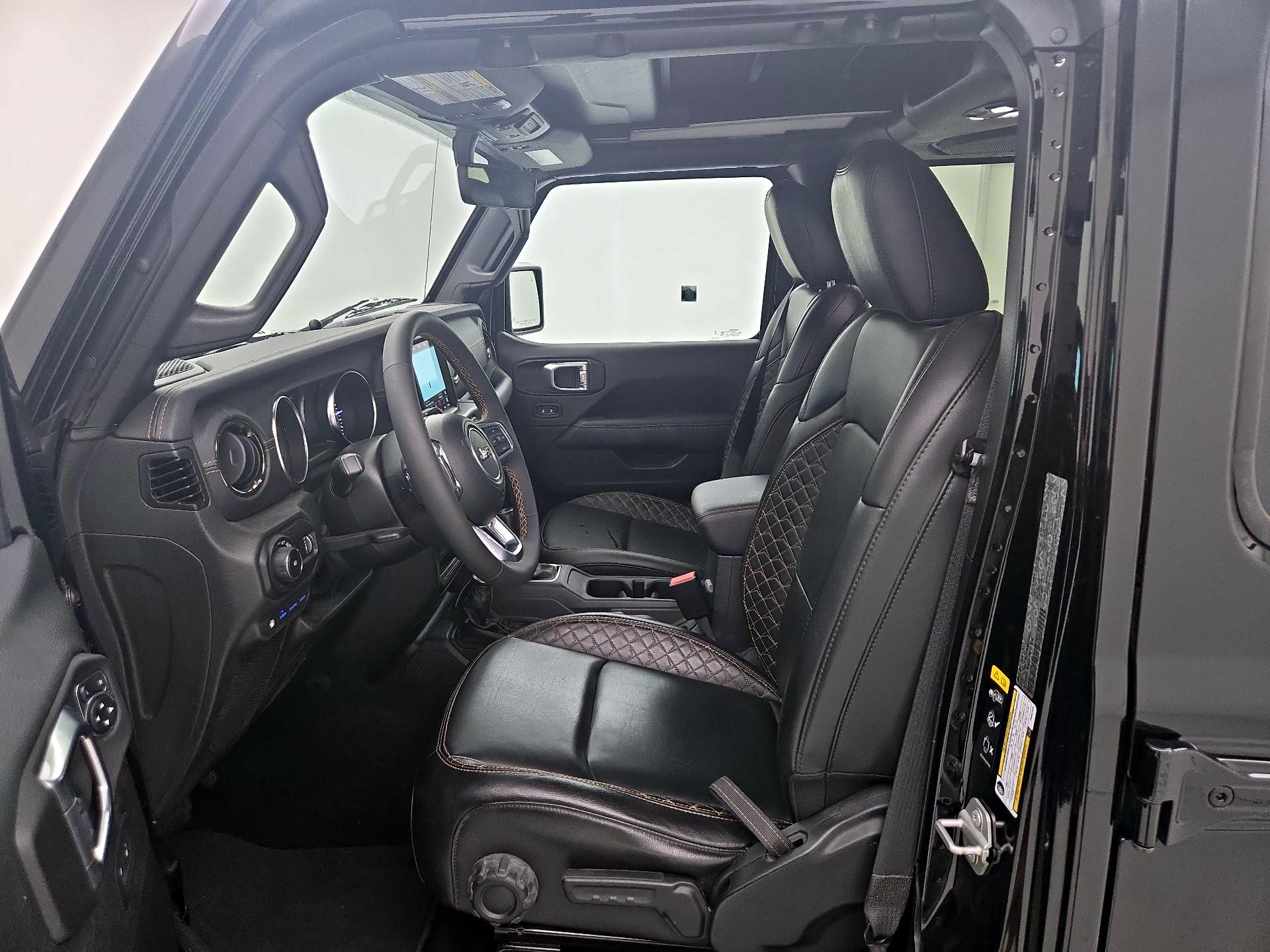 Thumbnail: 2023 Jeep Wrangler - 11