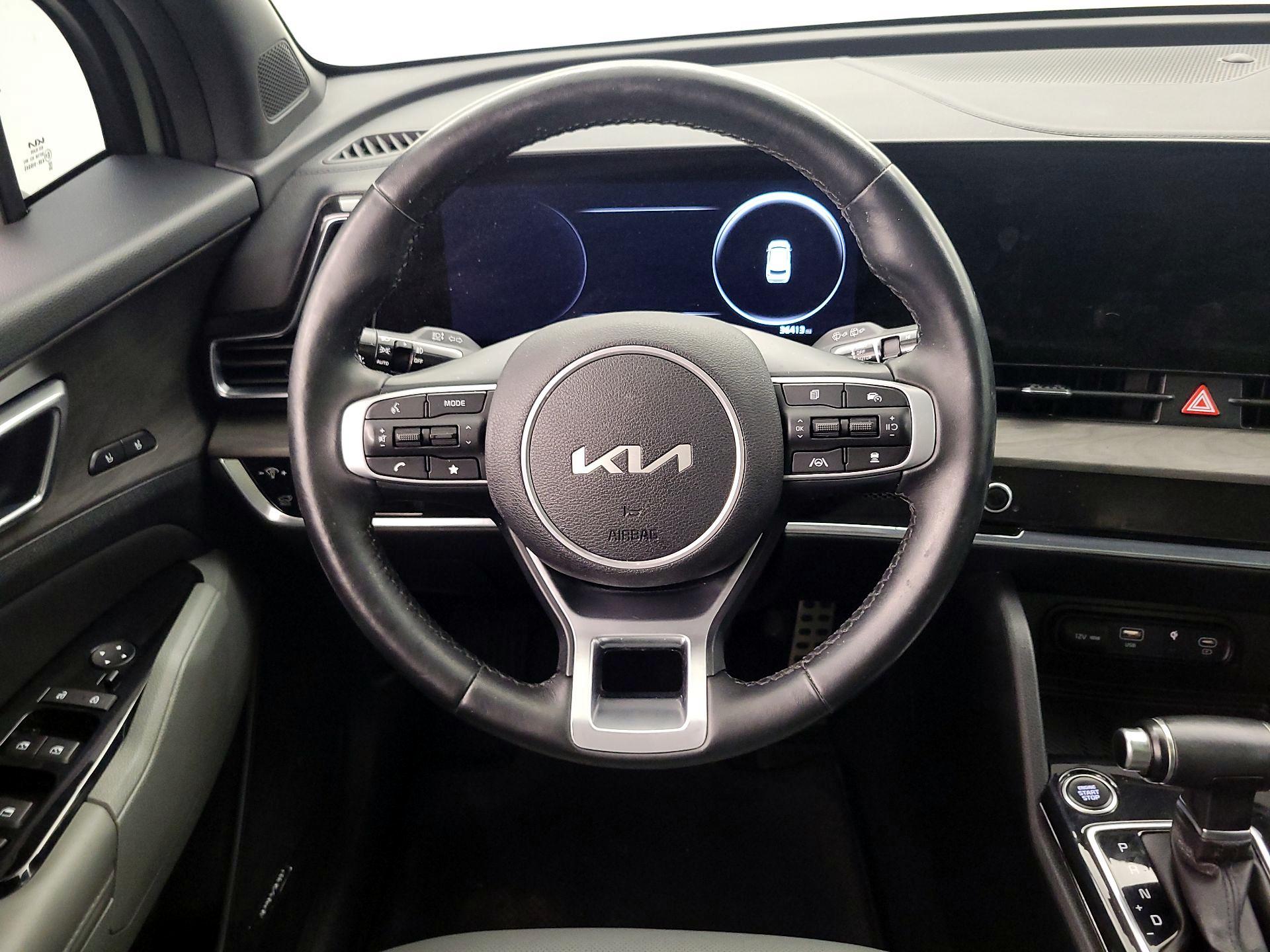 Thumbnail: 2023 Kia Sportage - 10
