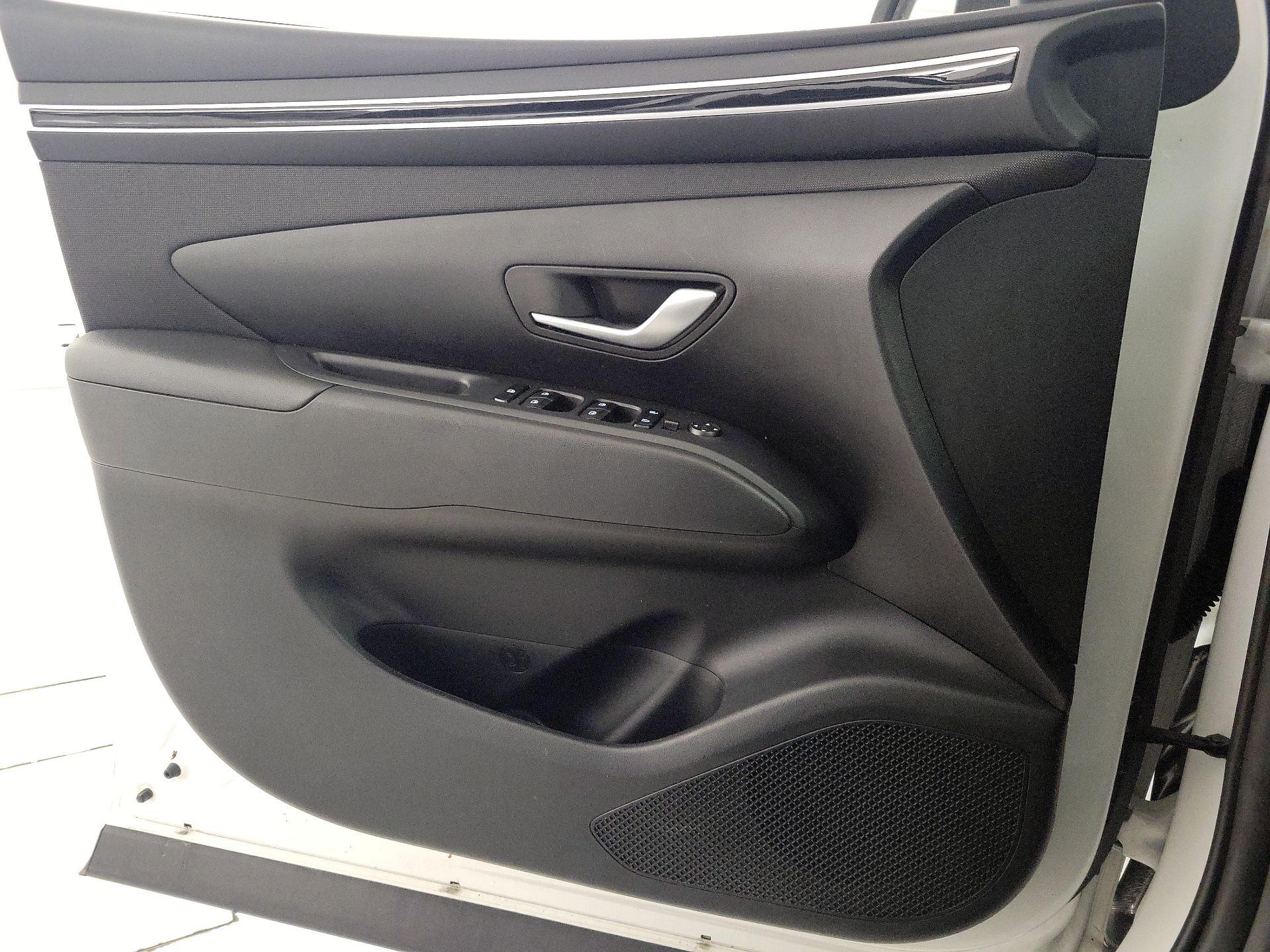 Thumbnail: 2023 Hyundai Tucson - 12