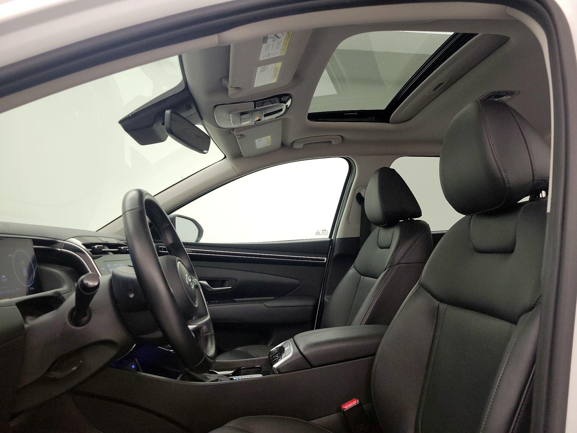 Thumbnail: 2023 Hyundai Tucson - 18