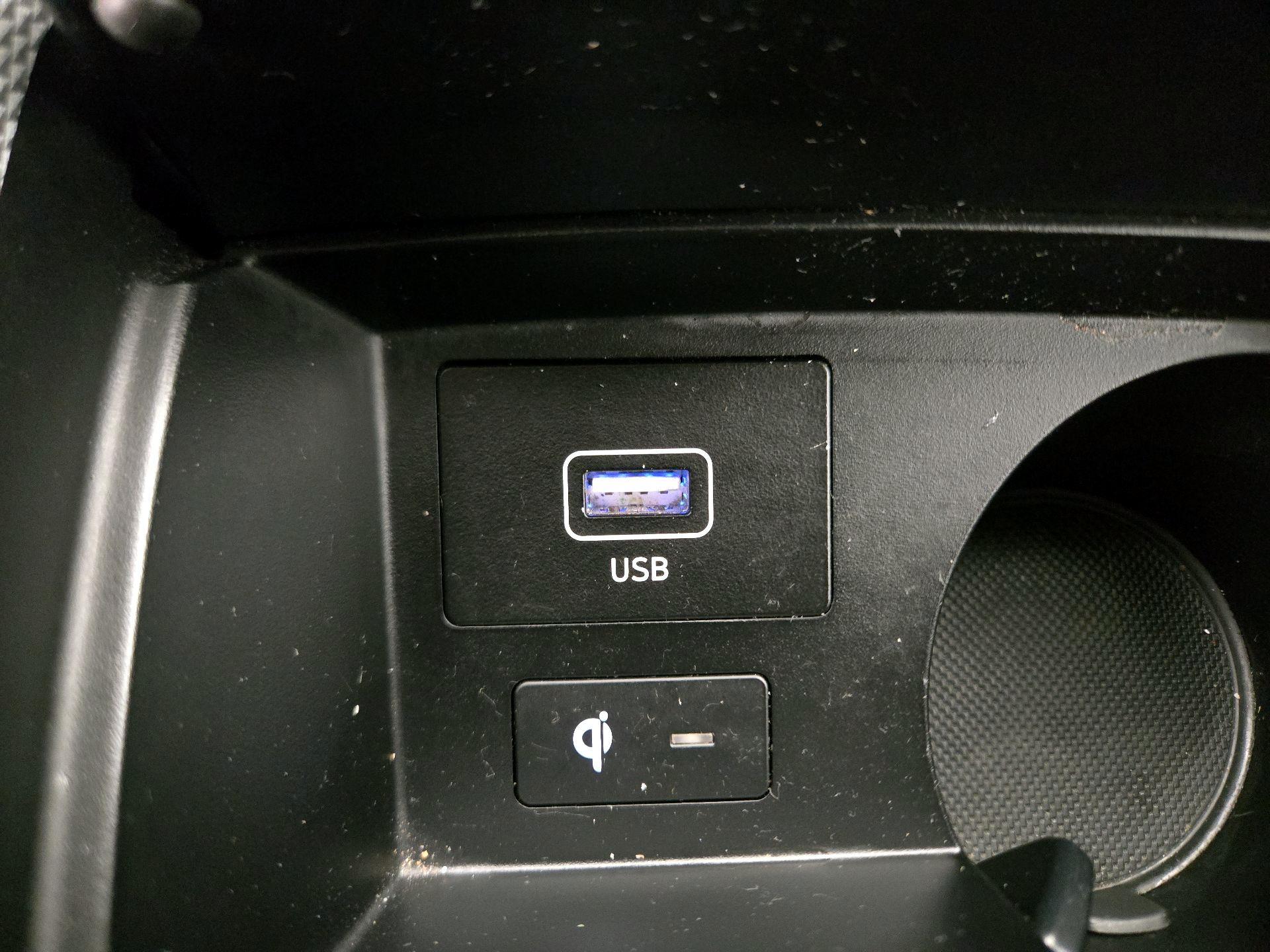 Thumbnail: 2022 Hyundai Santa Fe - 18