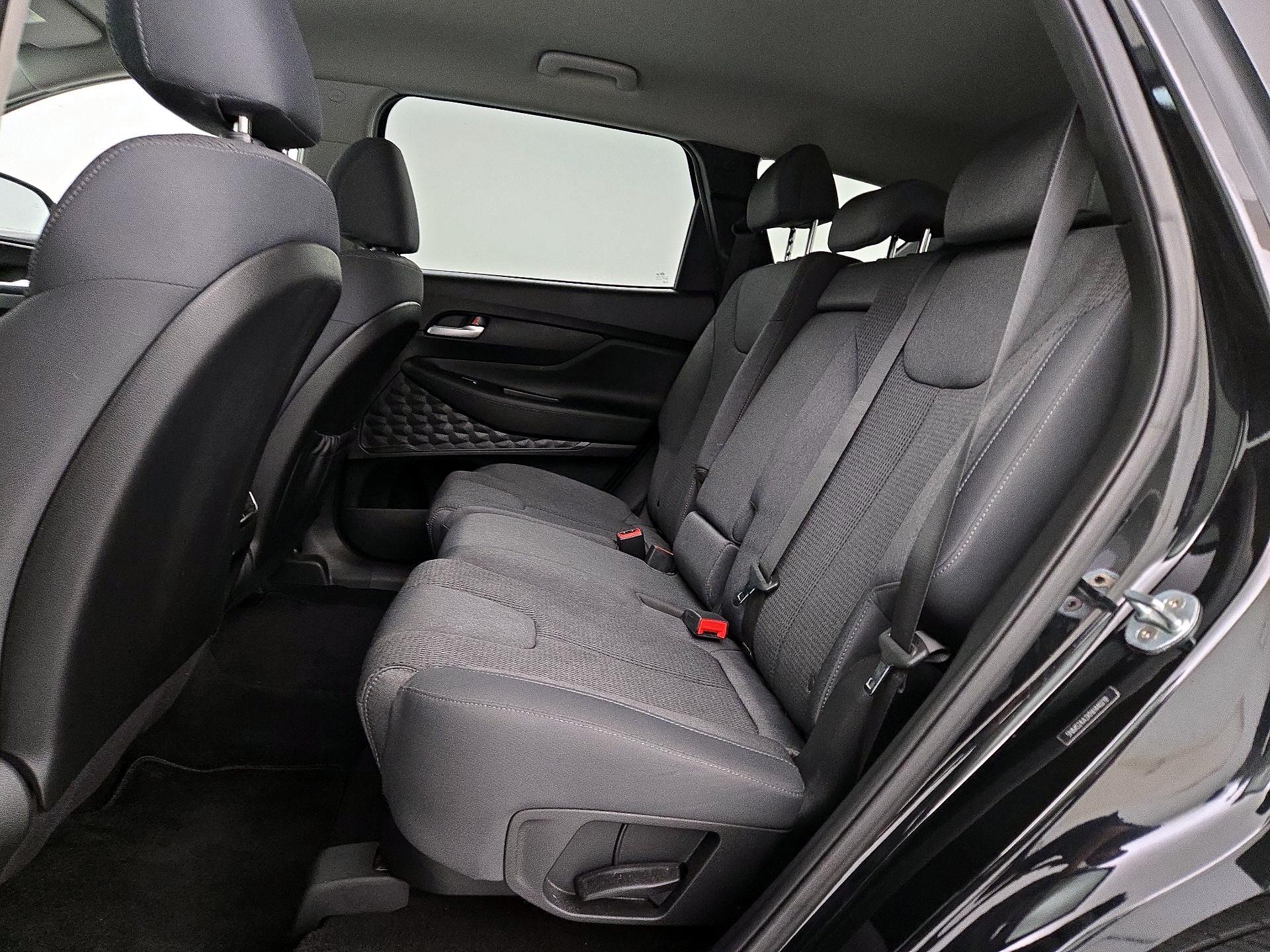 Thumbnail: 2022 Hyundai Santa Fe - 19