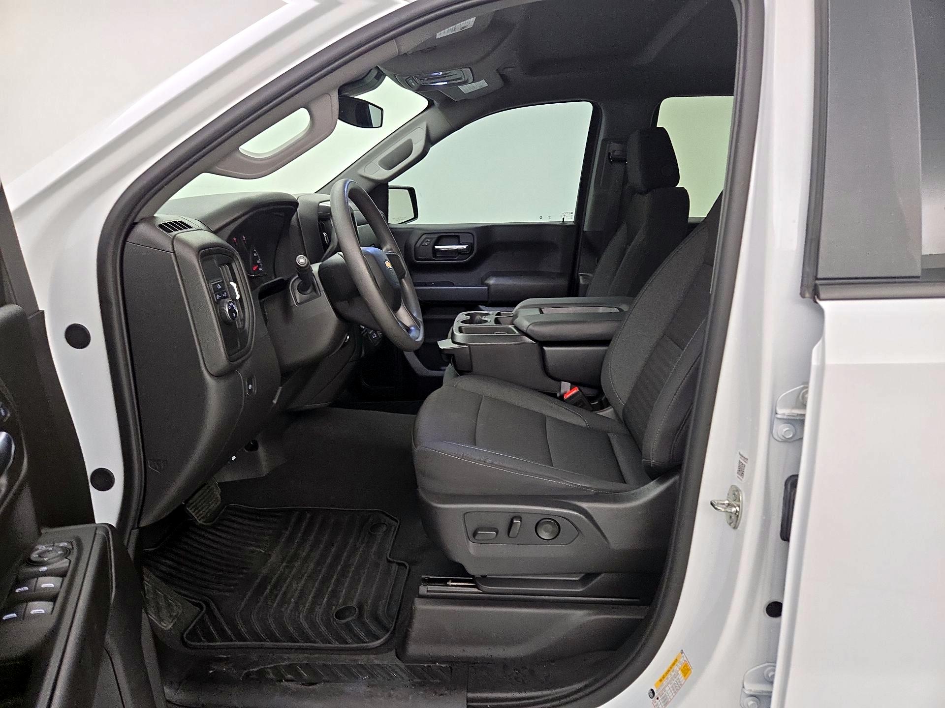 Thumbnail: 2024 Chevrolet Silverado 1500 - 11