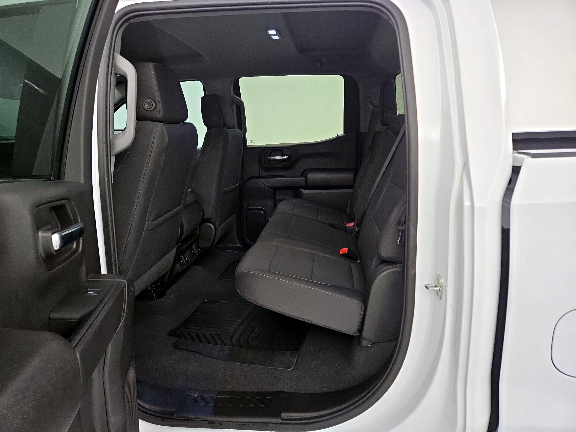 Thumbnail: 2024 Chevrolet Silverado 1500 - 19