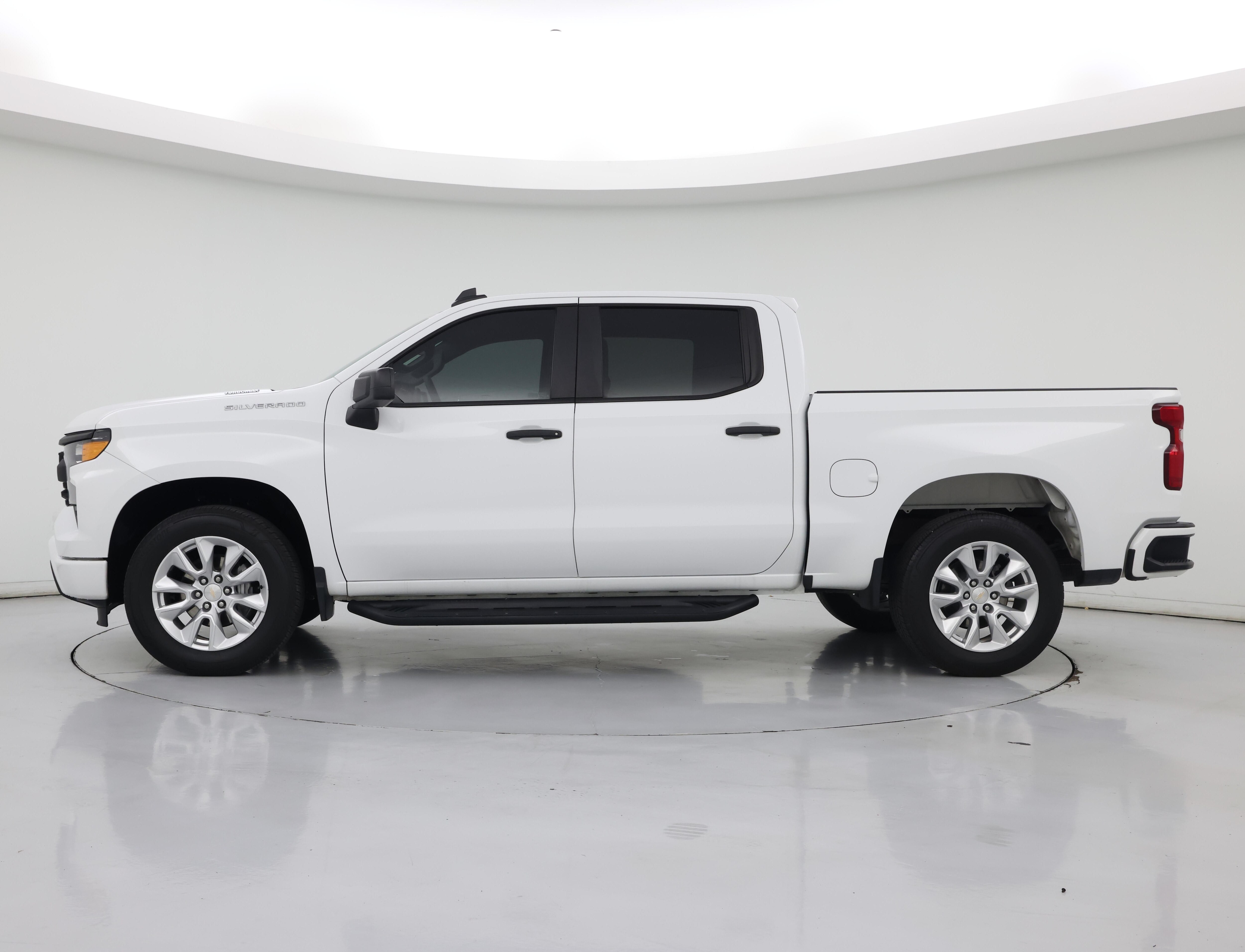 Thumbnail: 2024 Chevrolet Silverado 1500 - 3