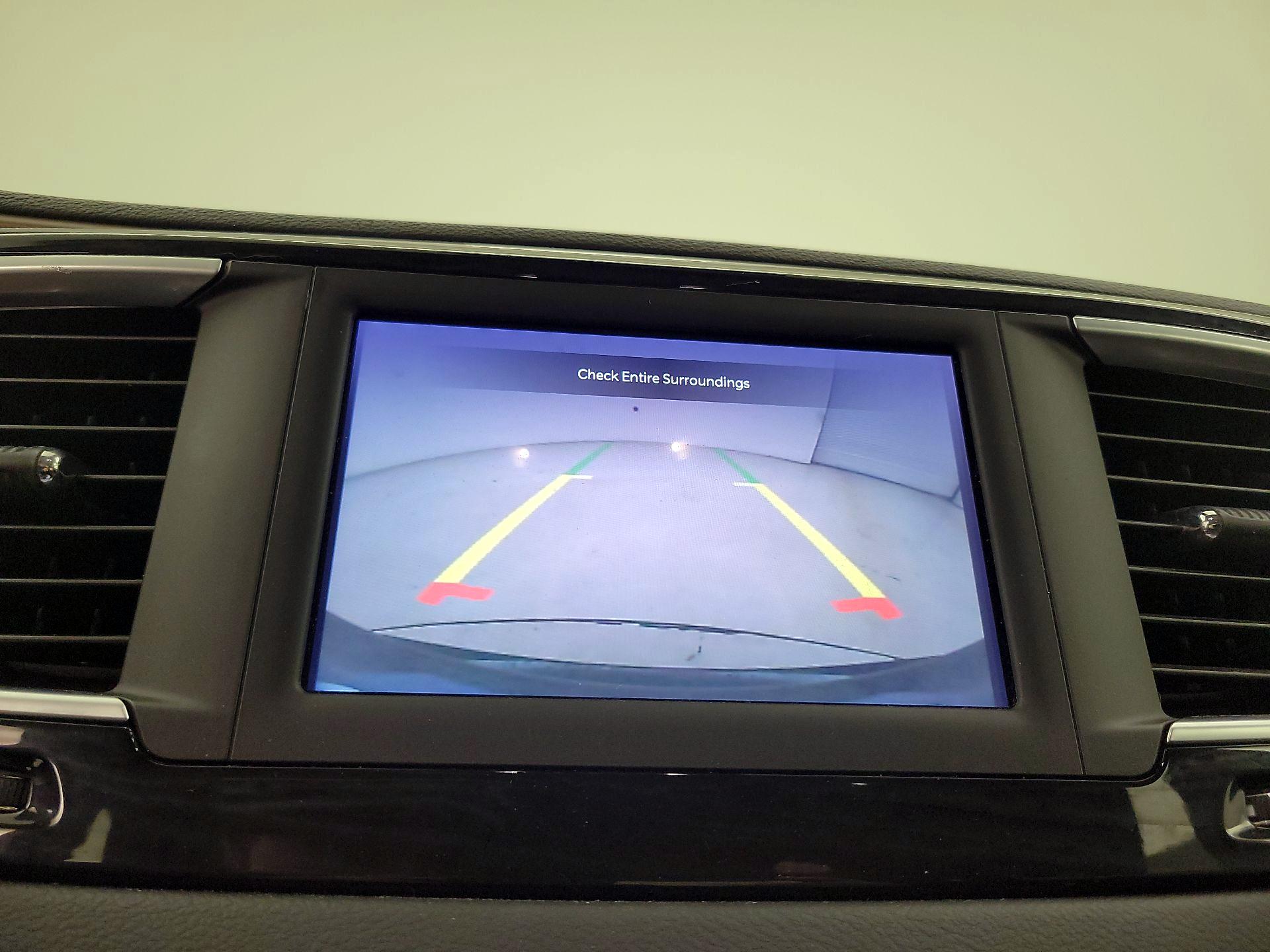 Thumbnail: 2023 Chrysler Voyager - 14