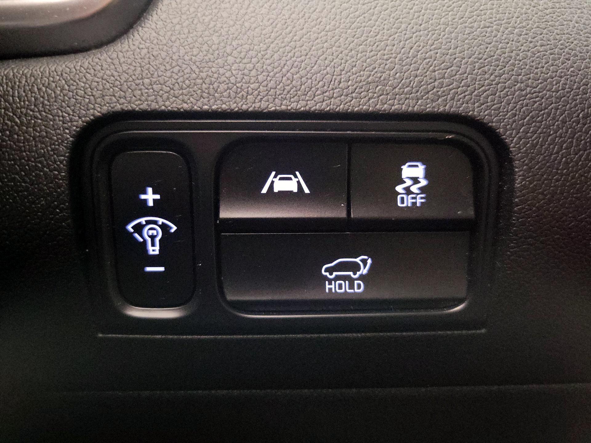 Thumbnail: 2023 Kia Sorento - 13