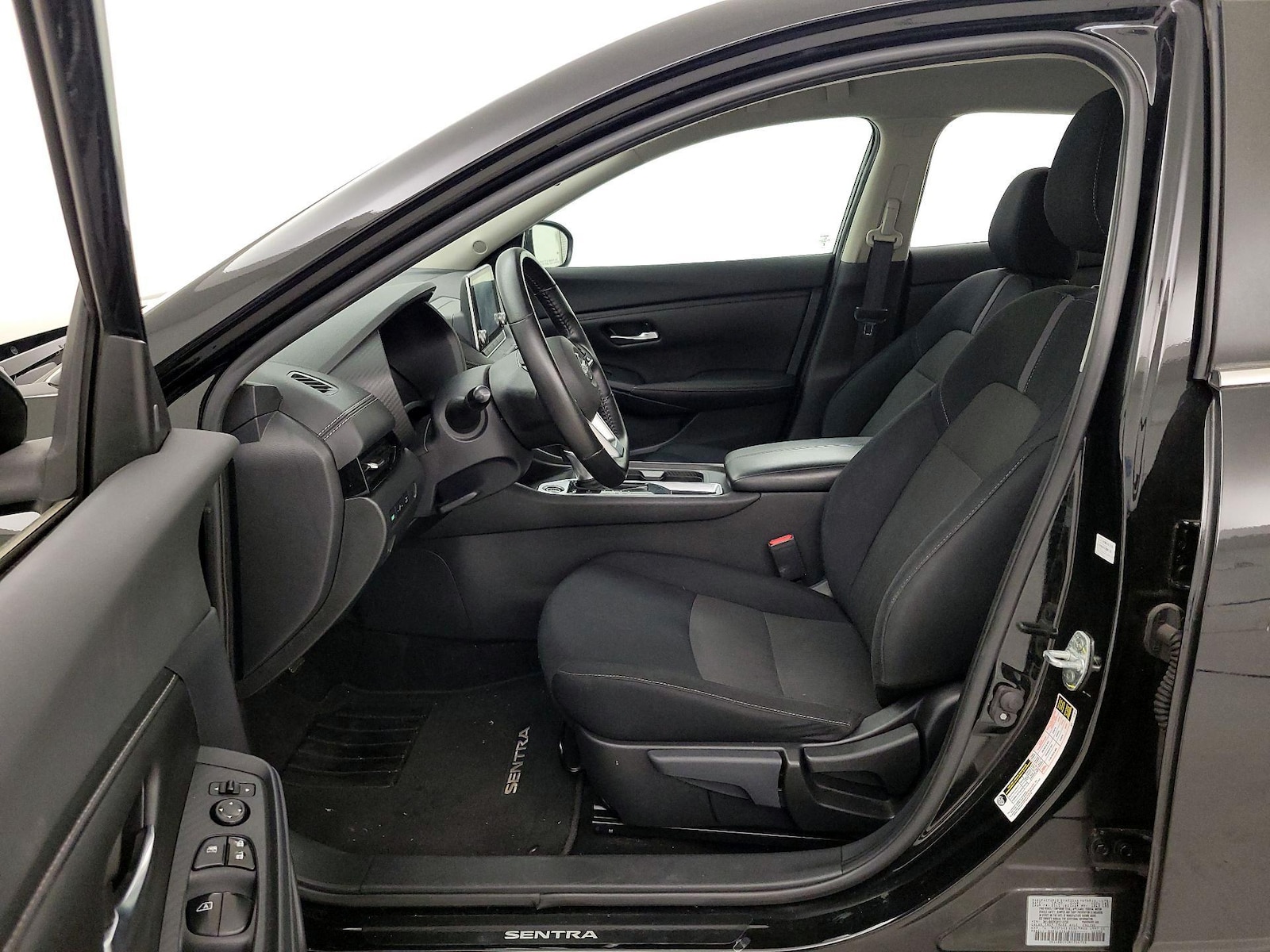 2022 Nissan Sentra SV - Photo 12