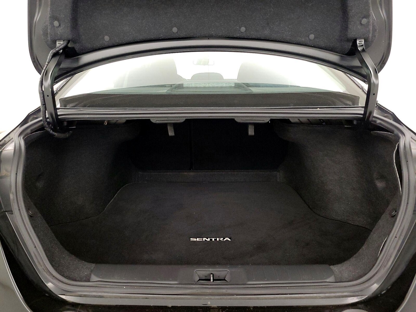 2022 Nissan Sentra SV - Photo 21