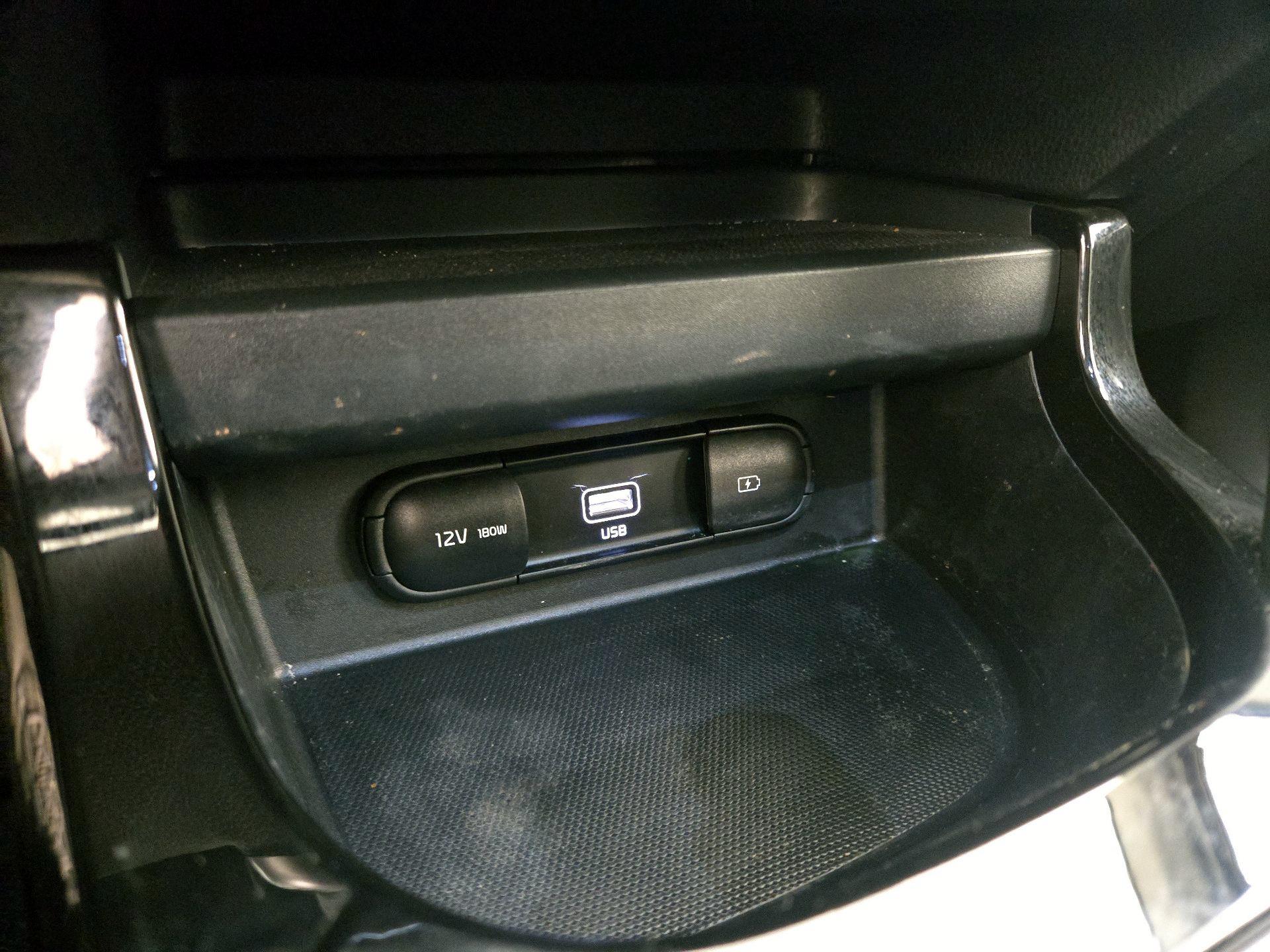 Thumbnail: 2023 Kia Seltos - 18