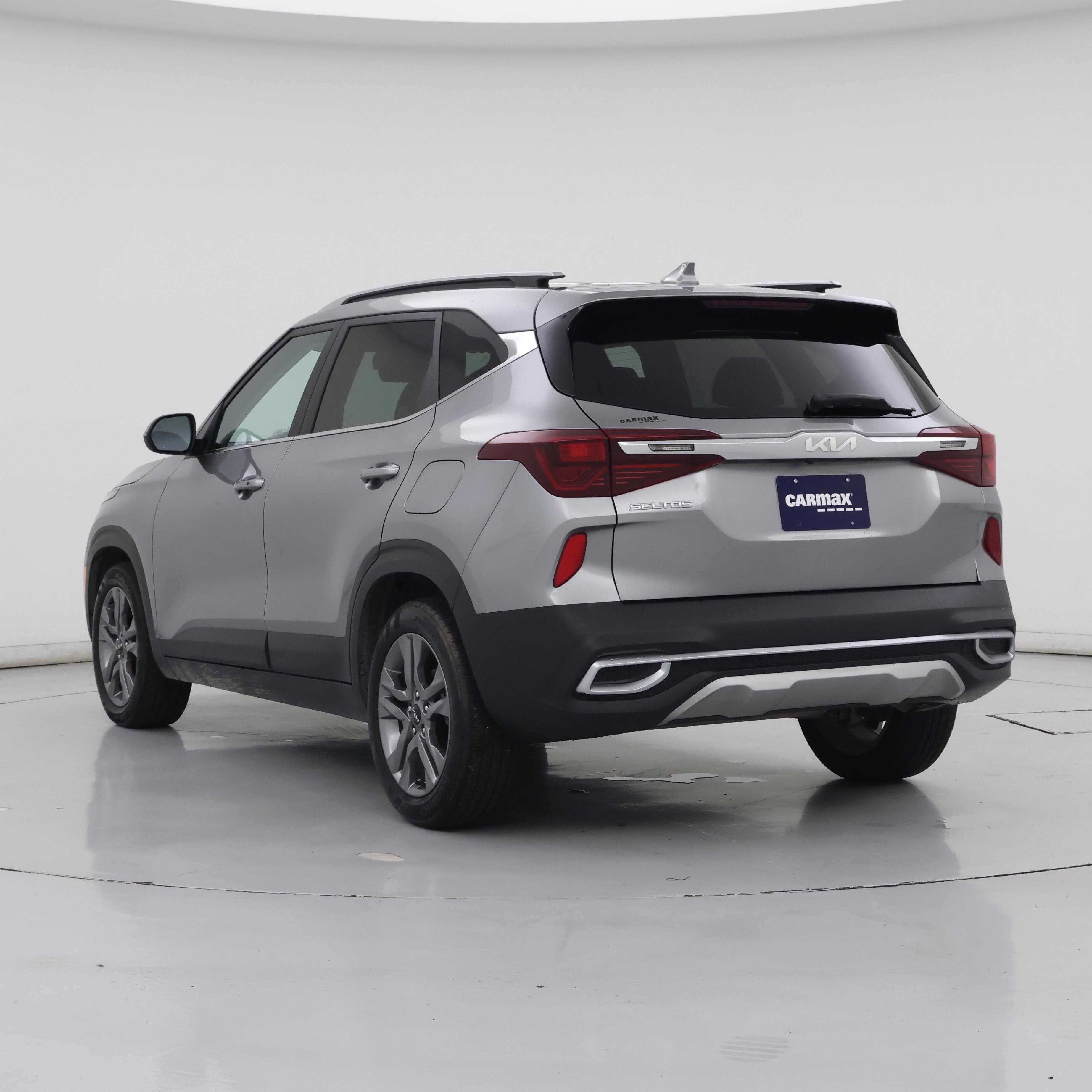 Thumbnail: 2023 Kia Seltos - 2