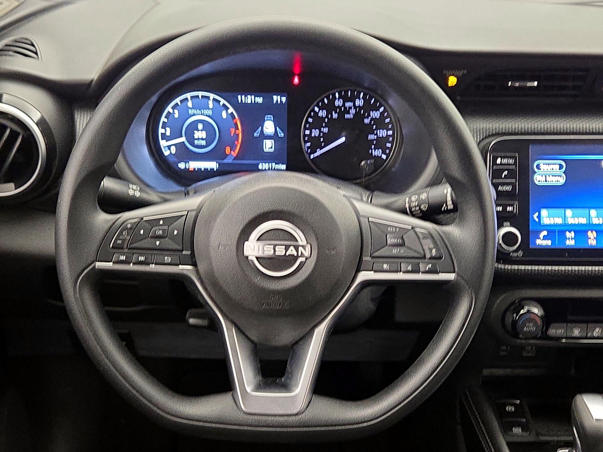 Thumbnail: 2022 Nissan Kicks - 10