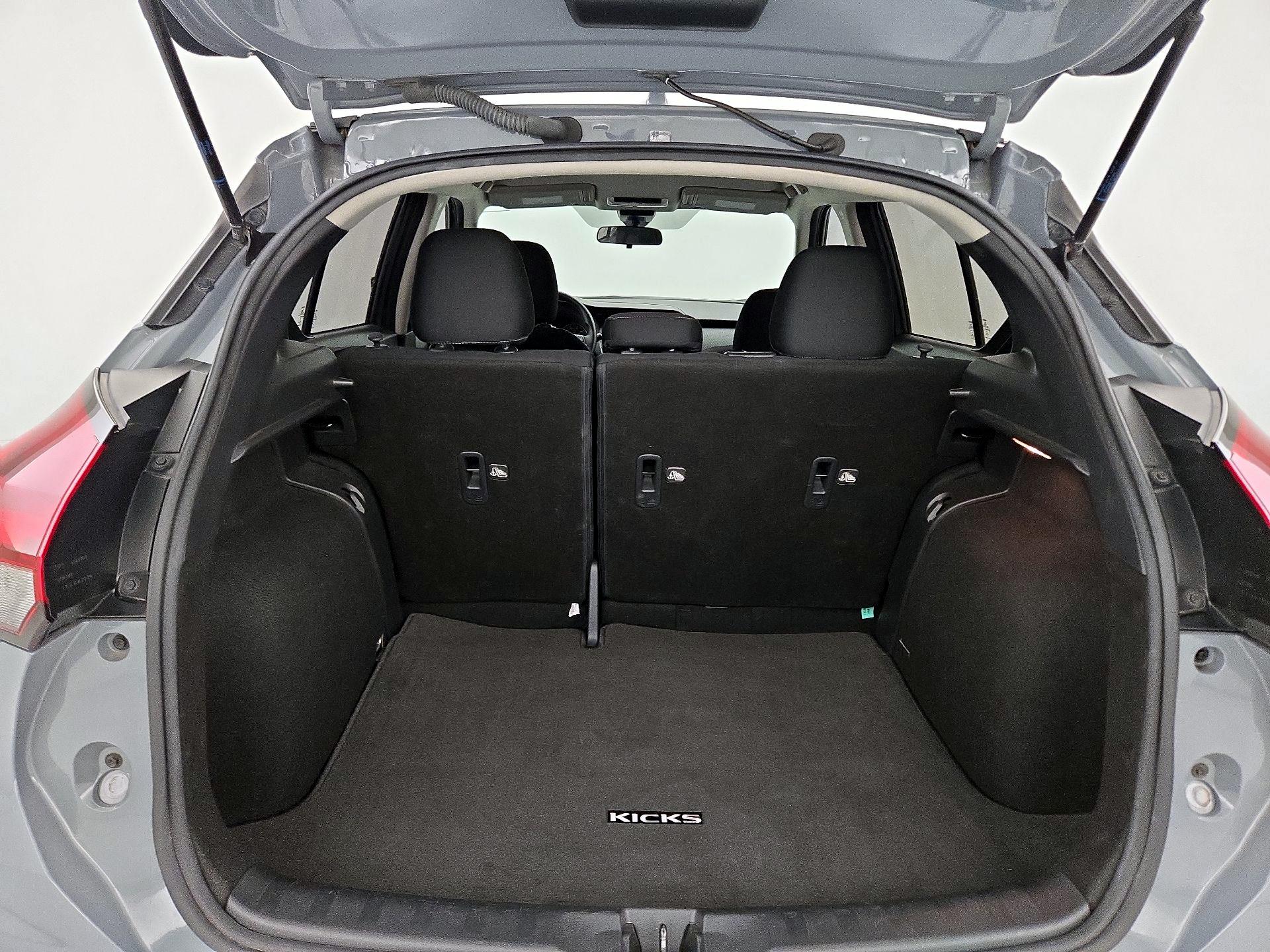 Thumbnail: 2022 Nissan Kicks - 19