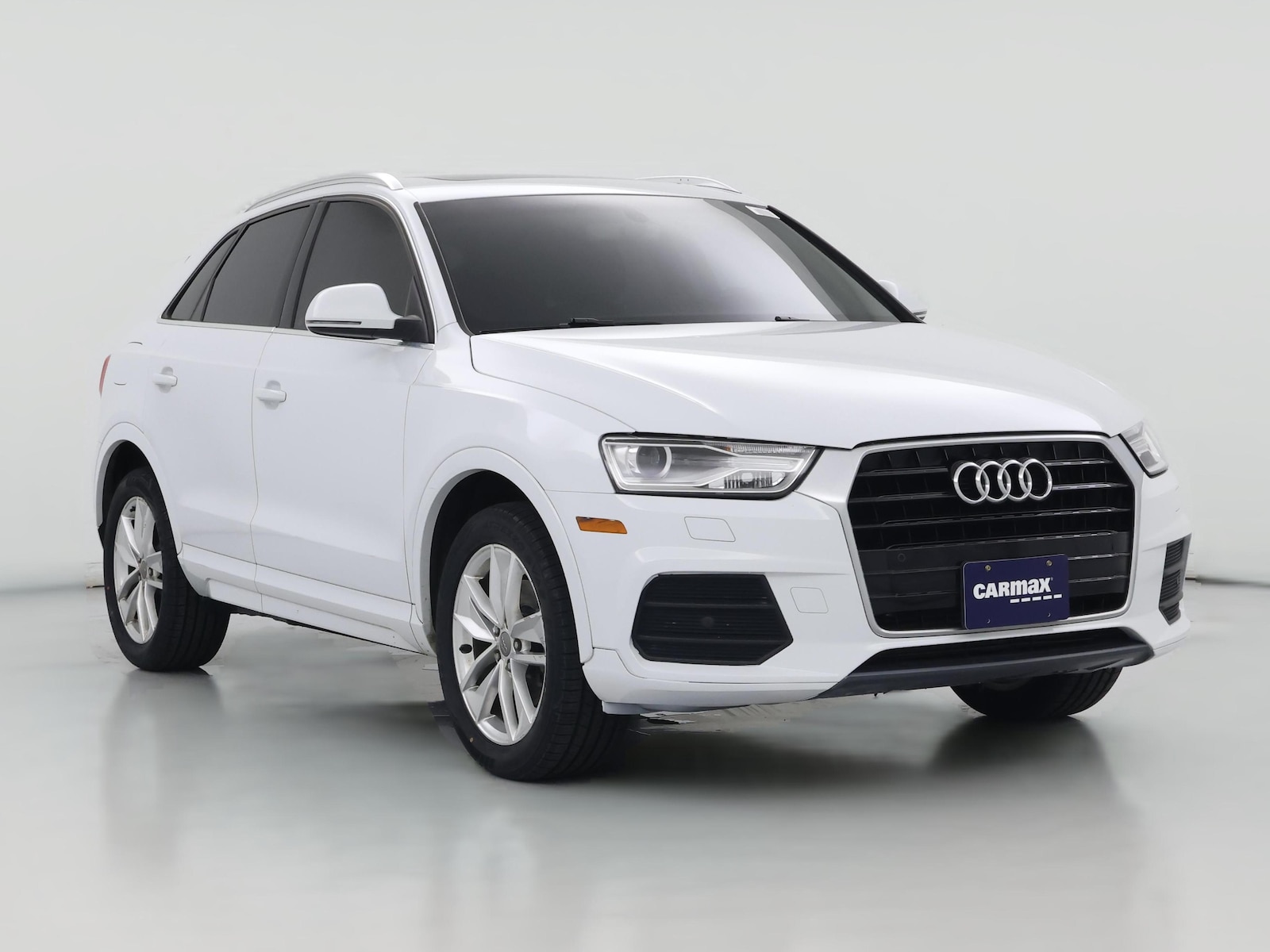 2016 Audi Q3