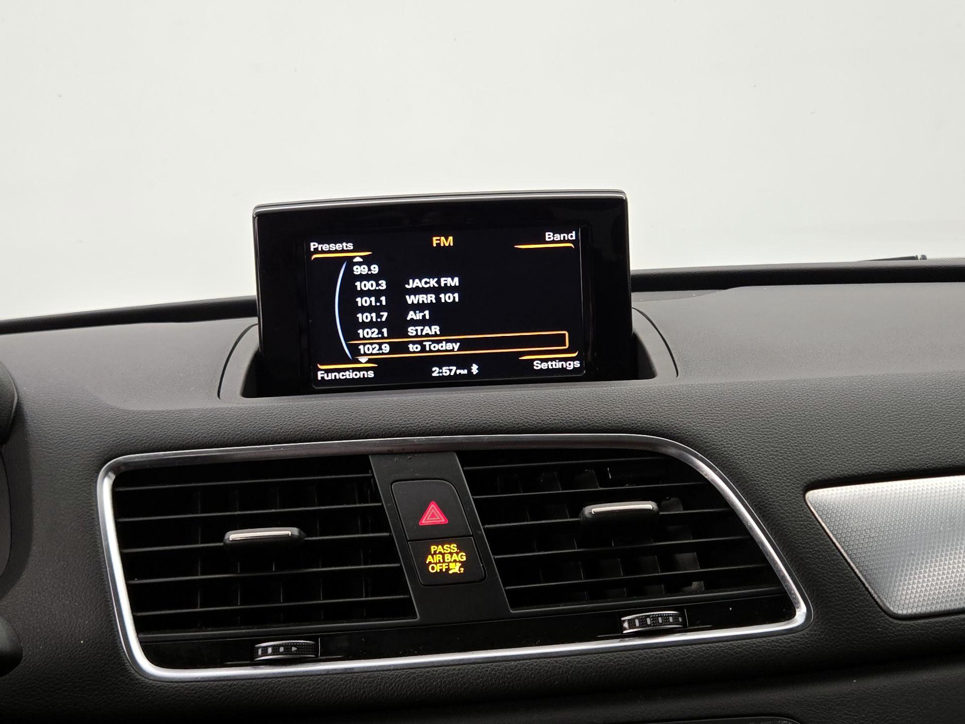 Thumbnail: 2016 Audi Q3 - 15