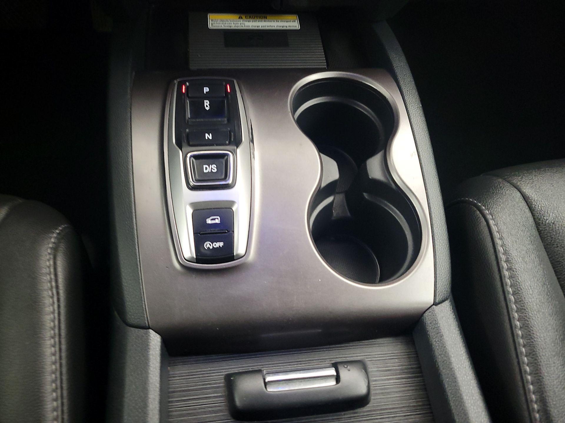 Thumbnail: 2022 Honda Pilot - 17