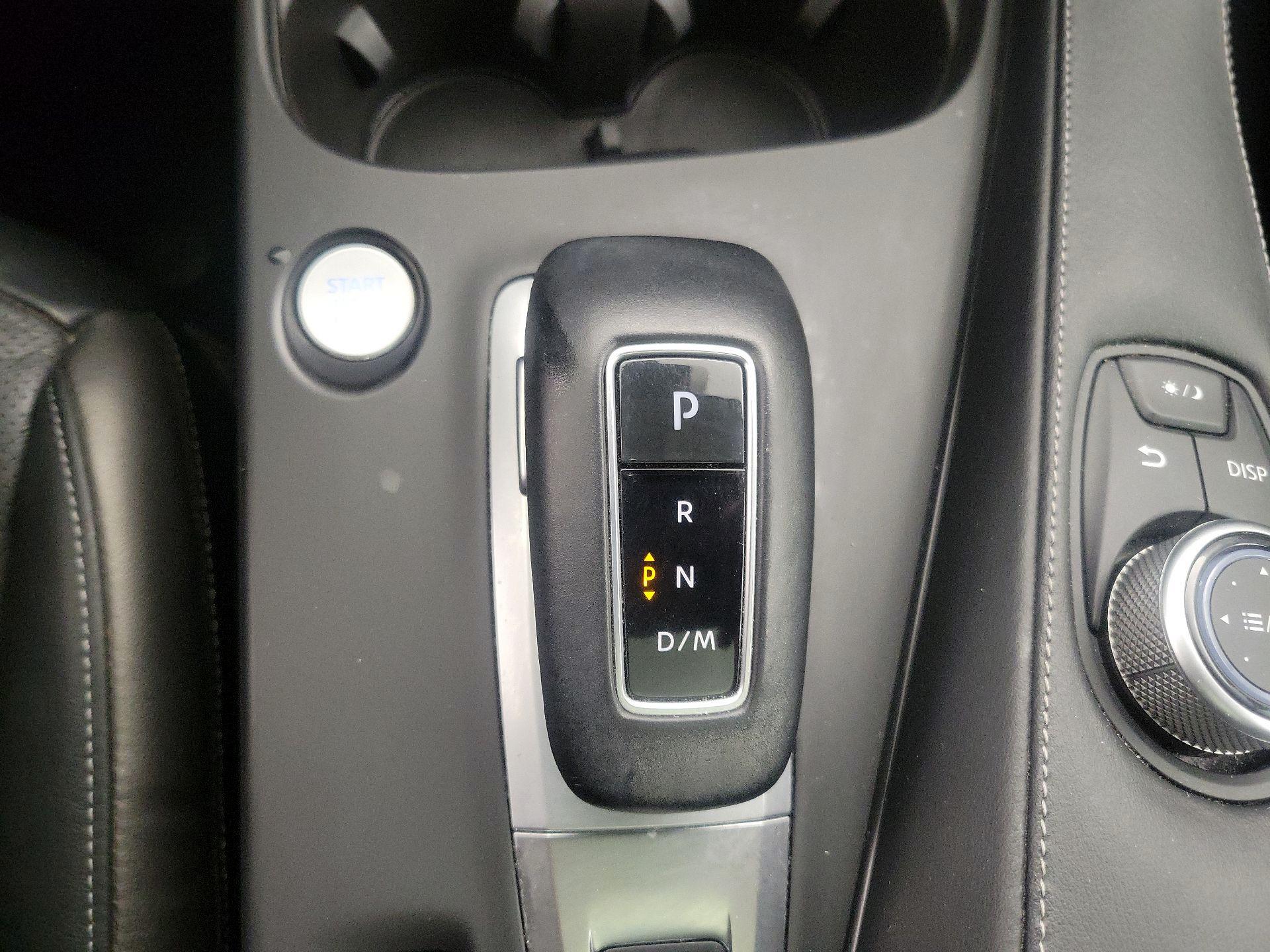 Thumbnail: 2023 INFINITI QX50 - 17