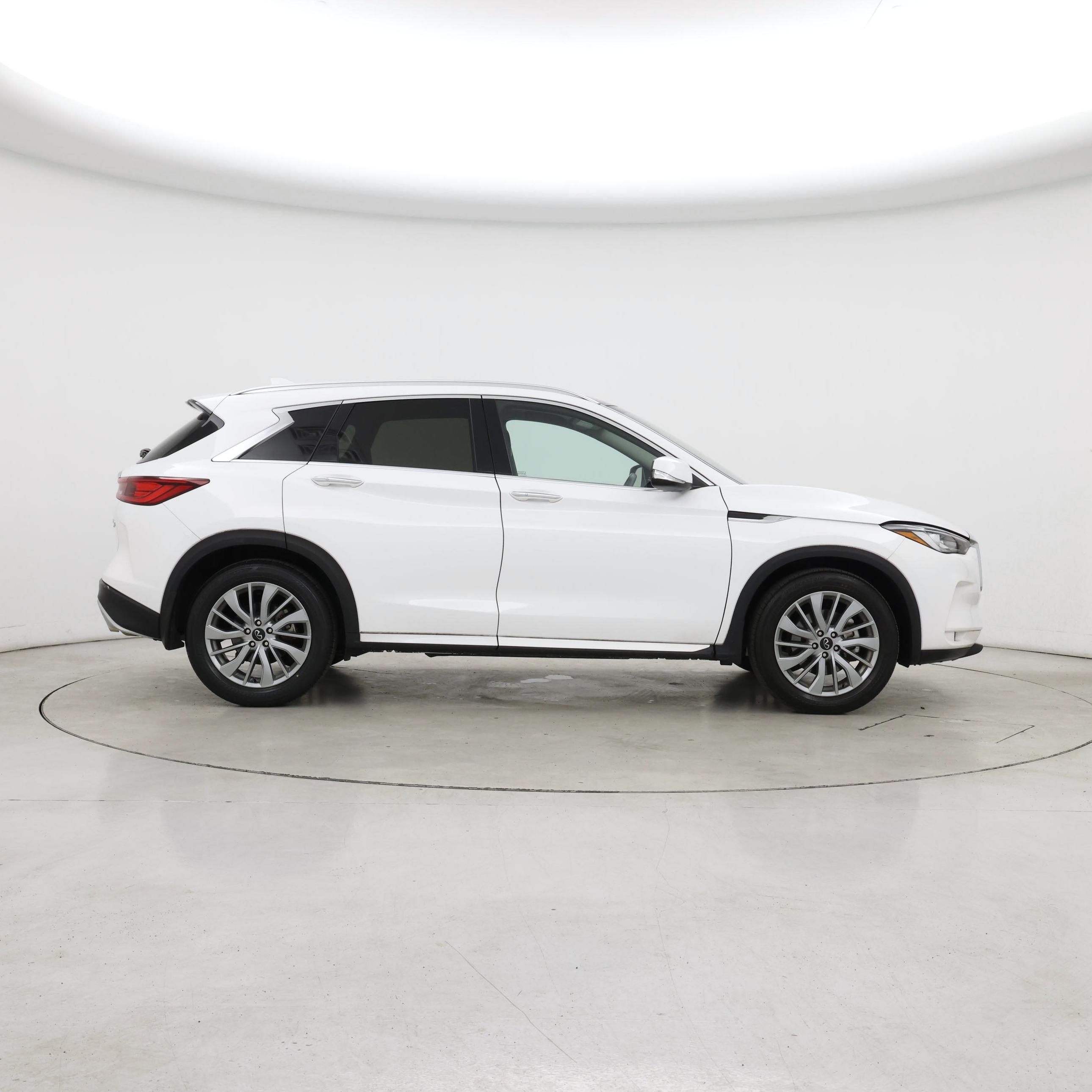 Thumbnail: 2023 INFINITI QX50 - 7