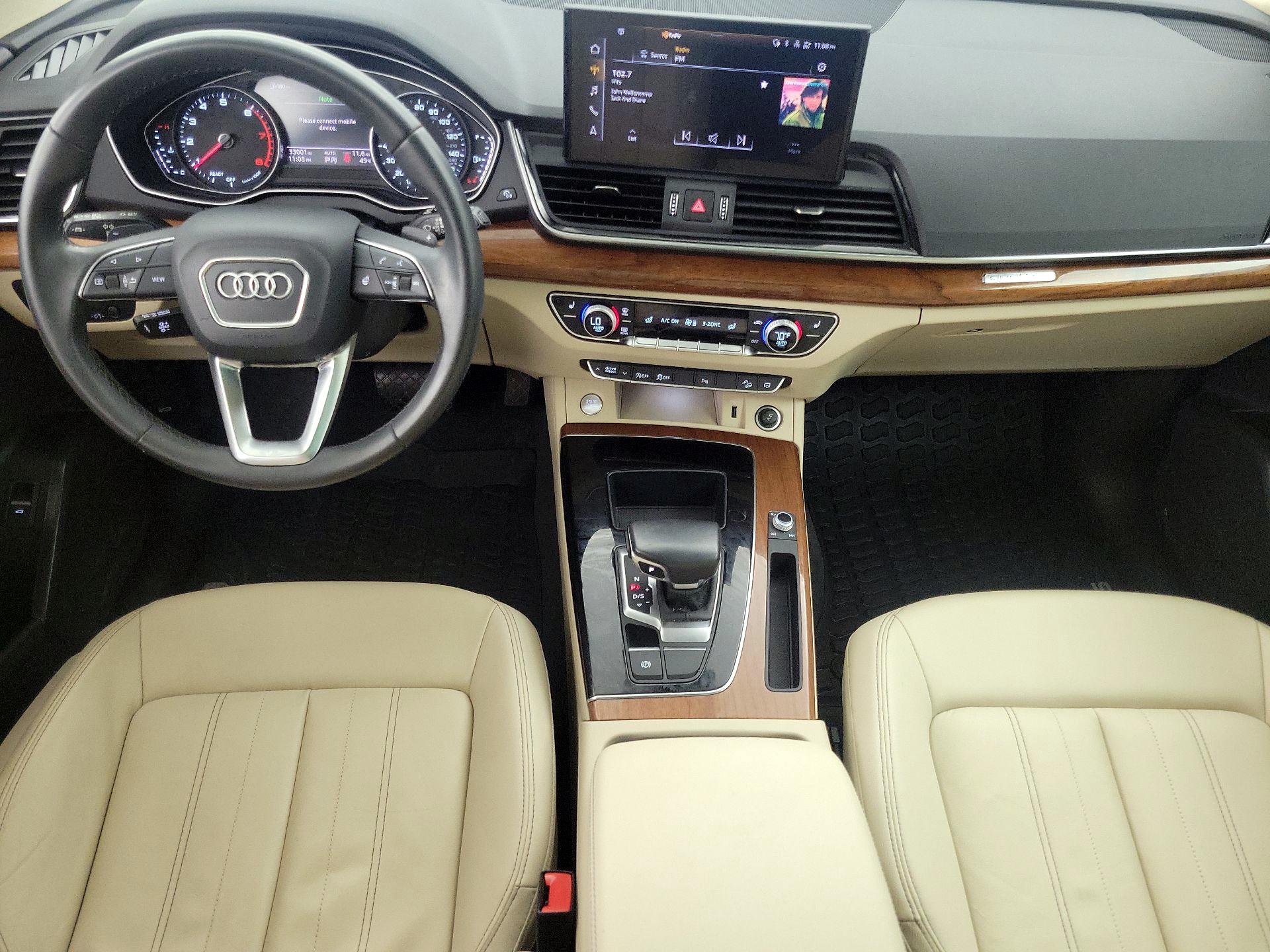 Thumbnail: 2022 Audi Q5 - 9