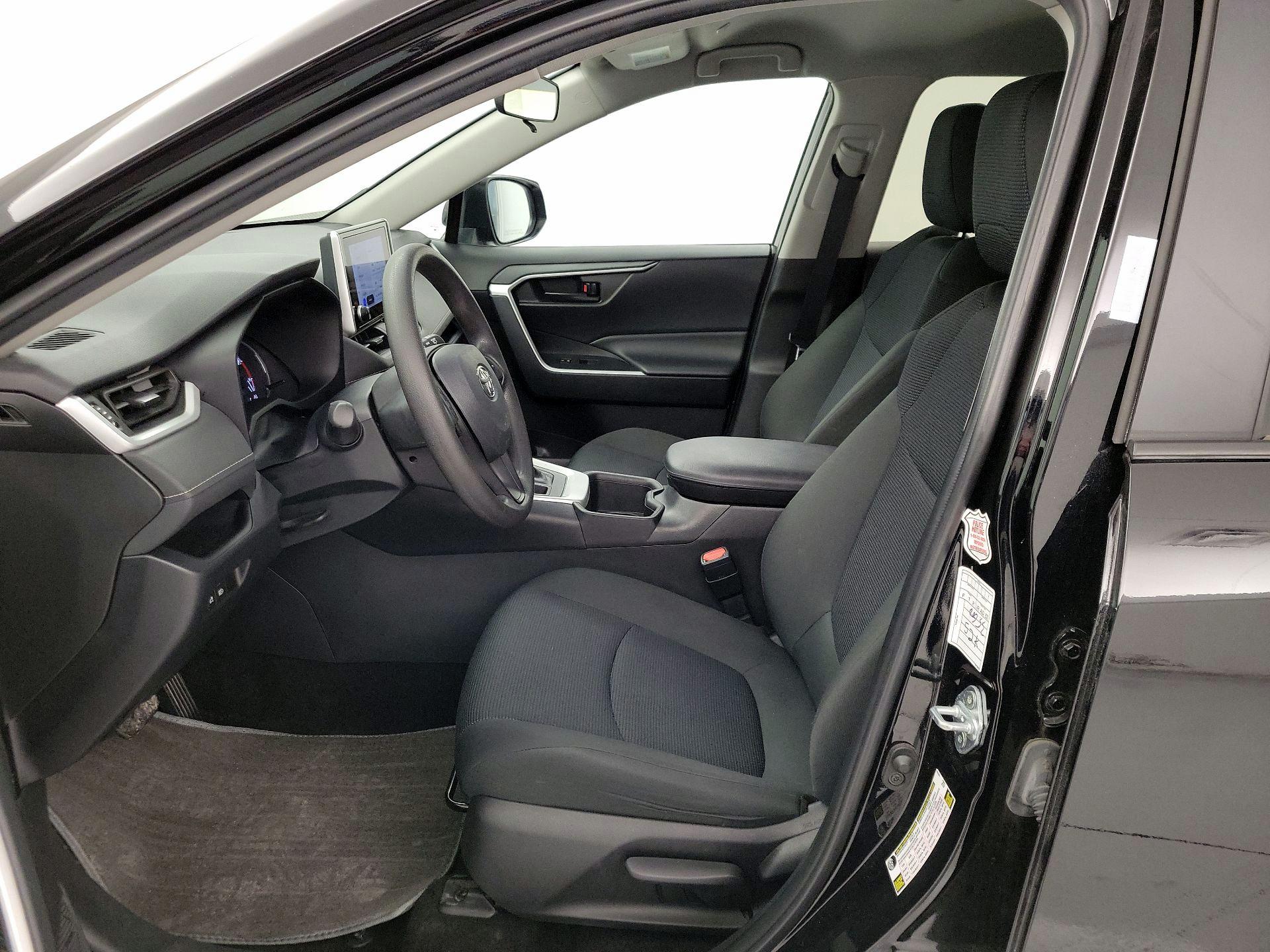 Thumbnail: 2024 Toyota RAV4 - 11