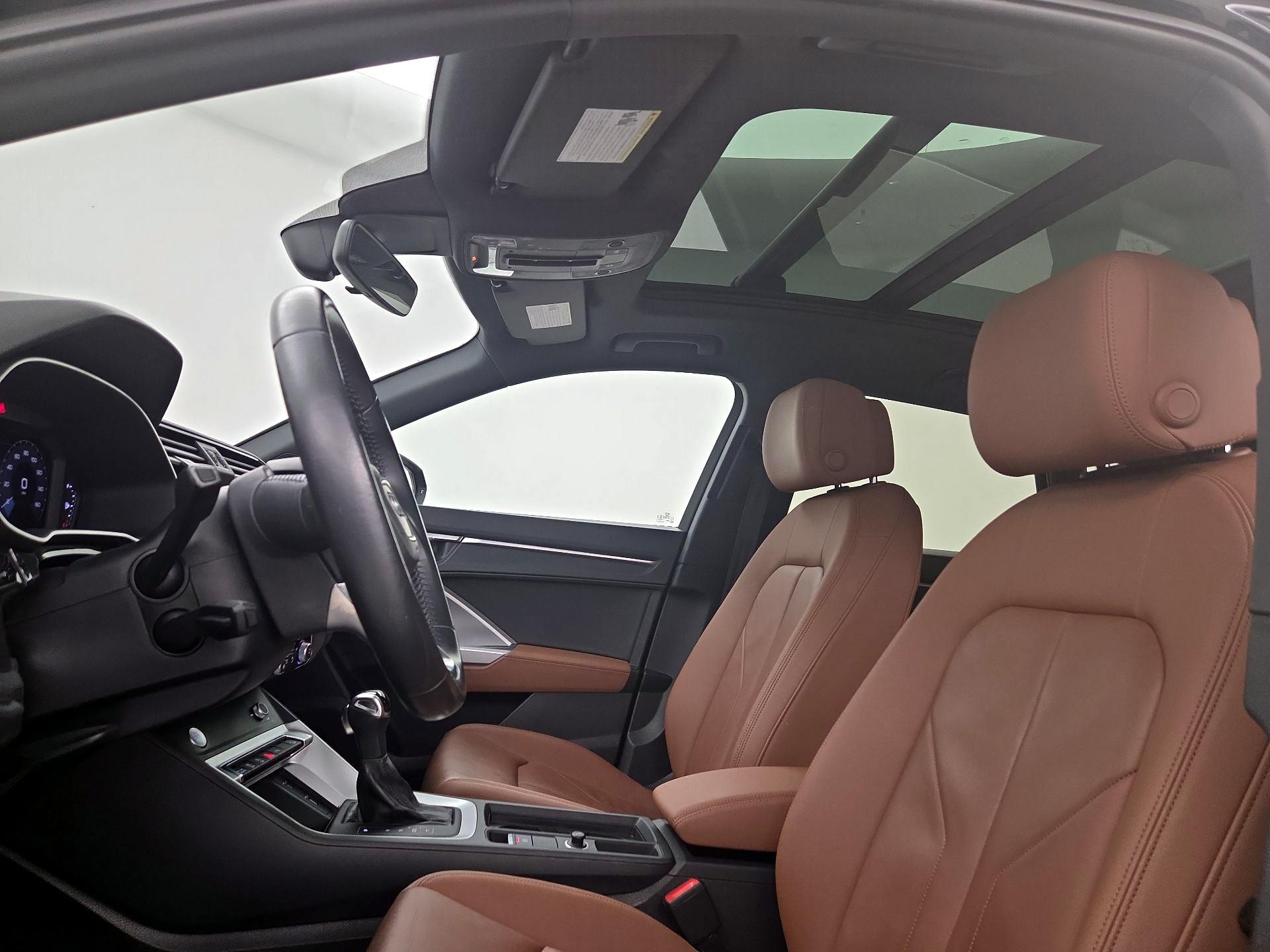 Thumbnail: 2020 Audi Q3 - 19