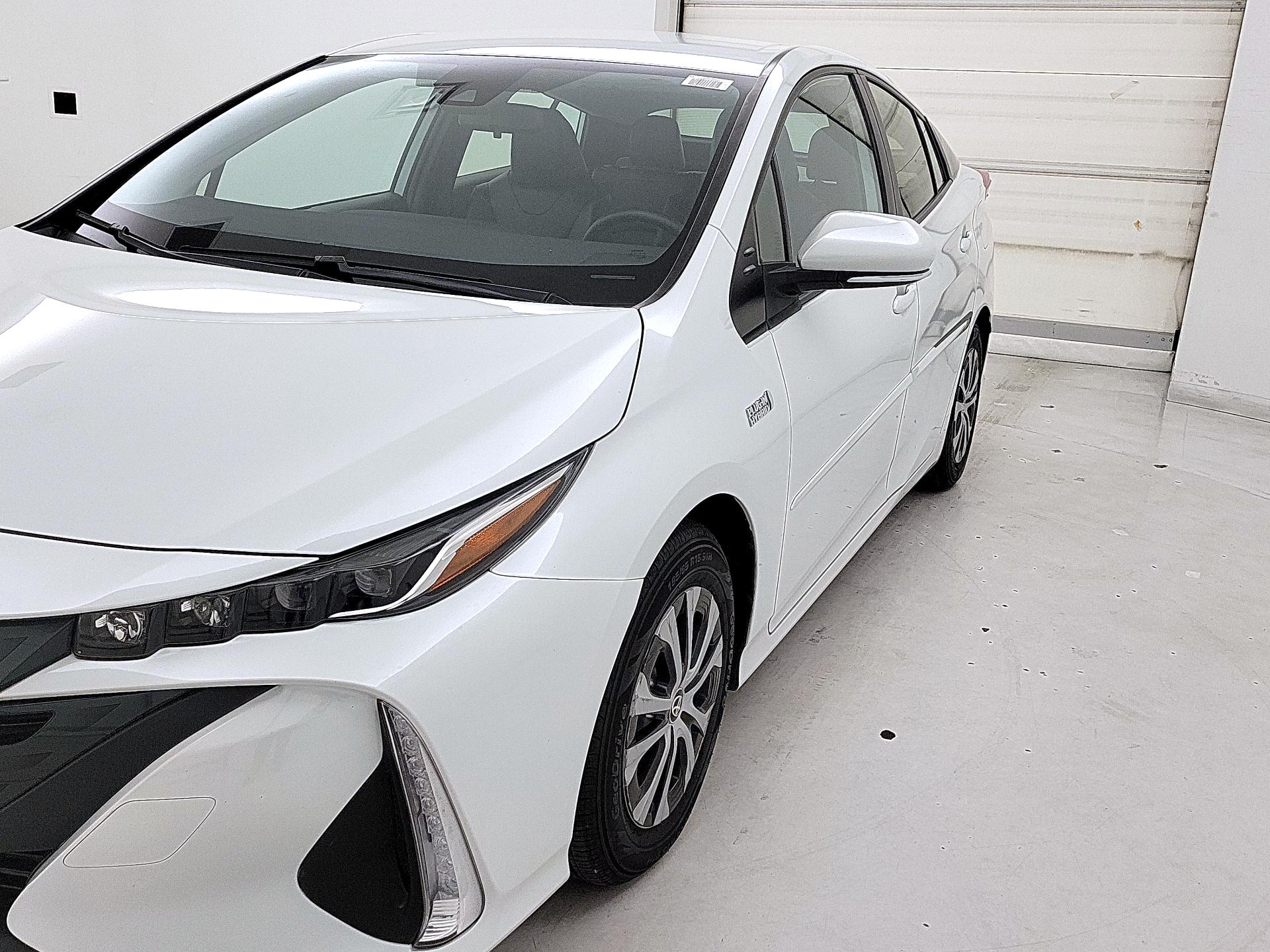 Thumbnail: 2022 Toyota Prius Prime - 3