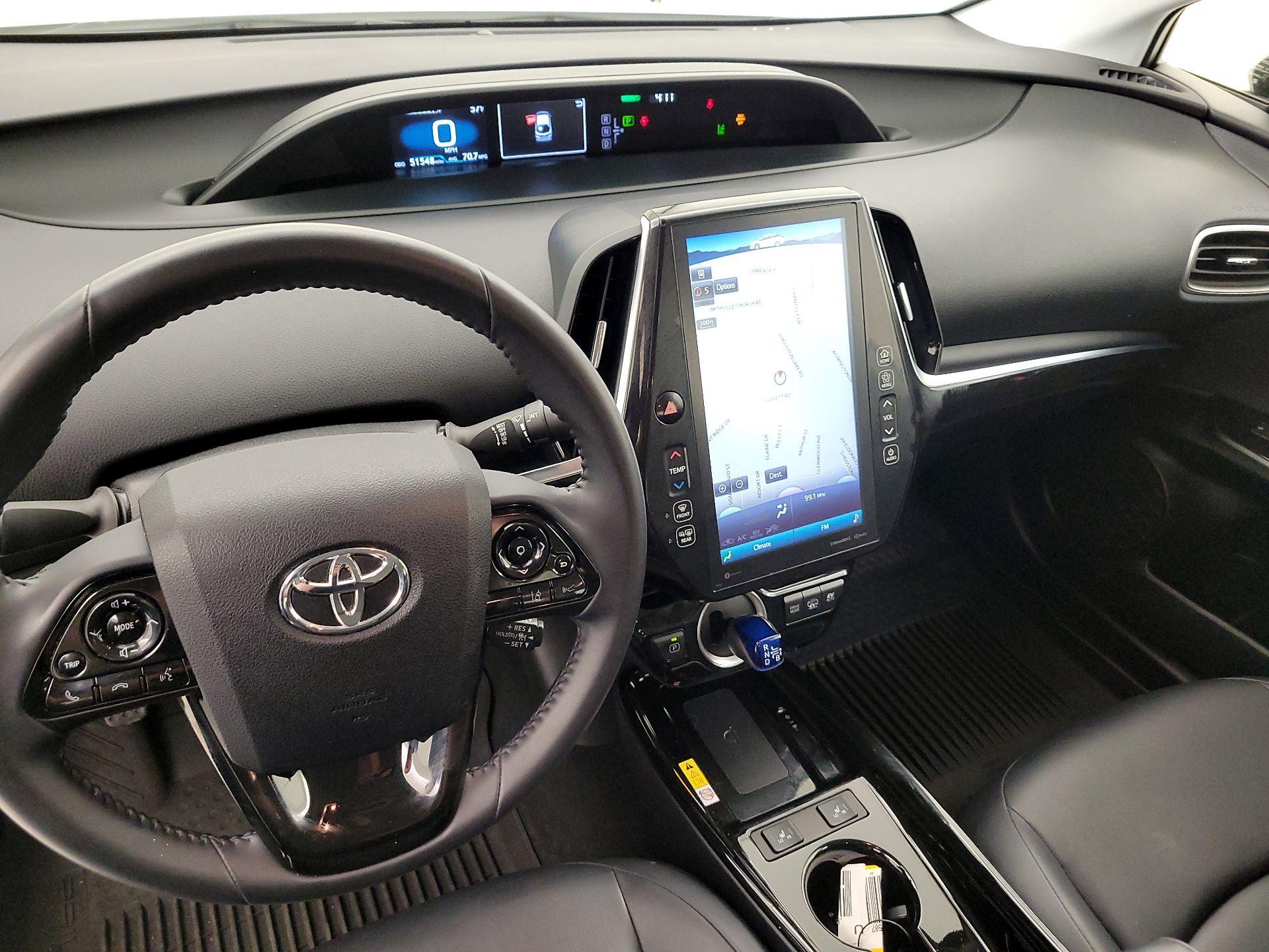 Thumbnail: 2022 Toyota Prius Prime - 8