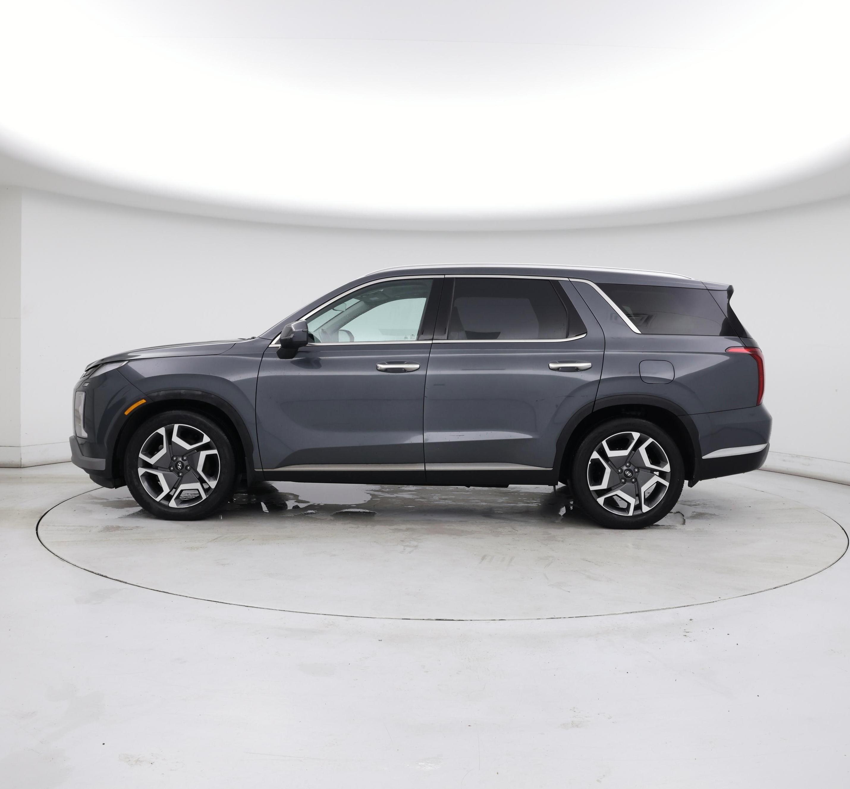 Thumbnail: 2023 Hyundai Palisade - 3