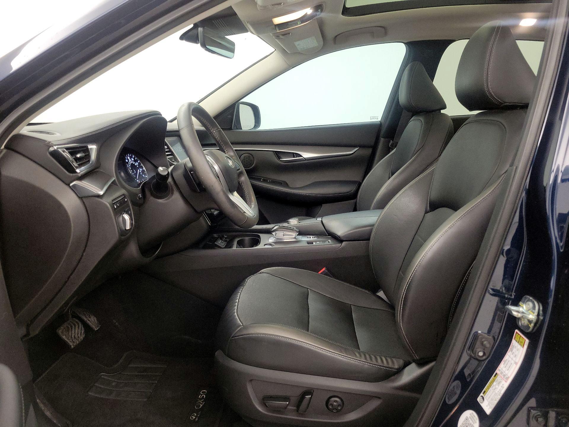 Thumbnail: 2023 INFINITI QX50 - 11